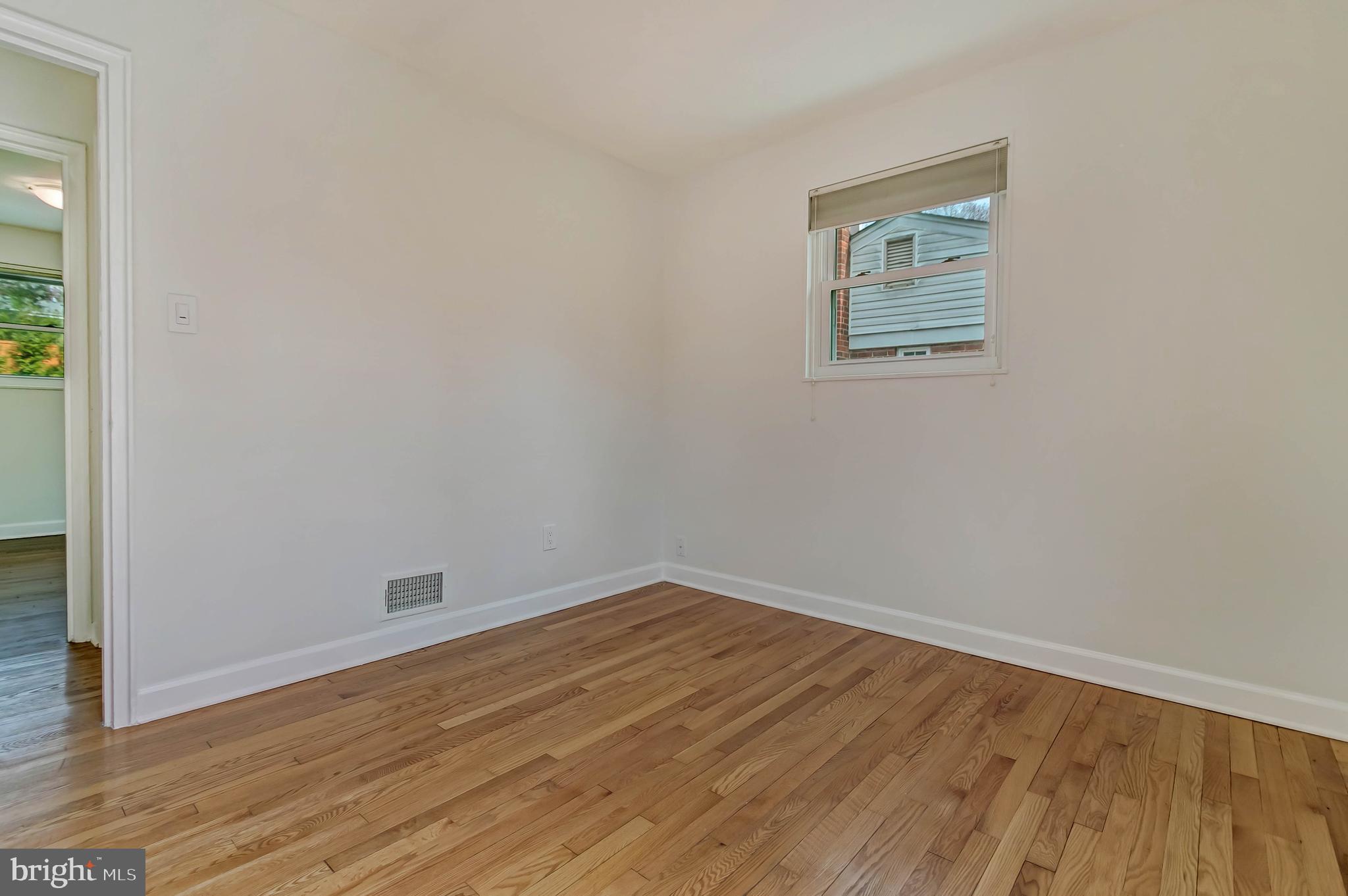 RANDOLPH HILLS - Residential Lease