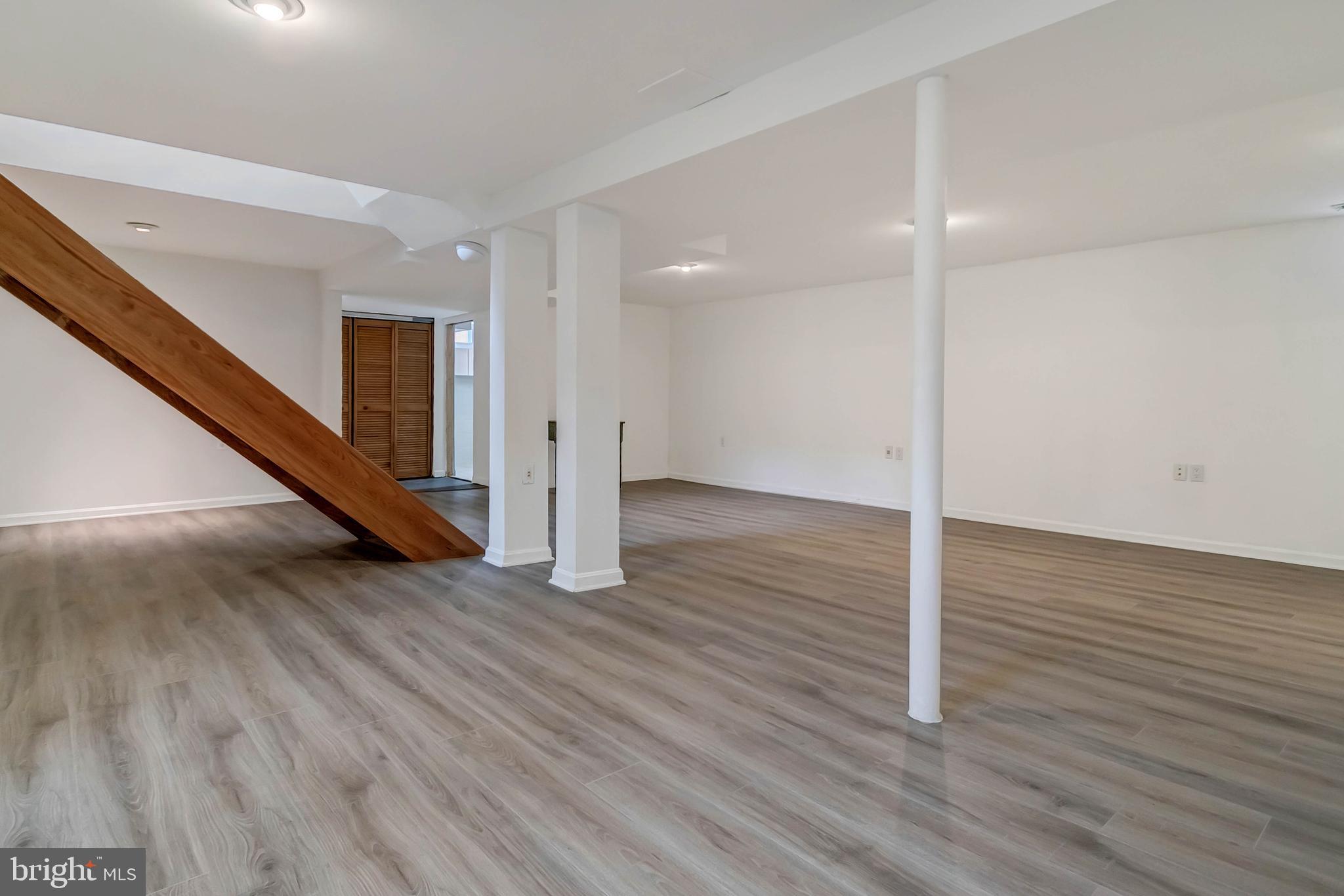 RANDOLPH HILLS - Residential Lease