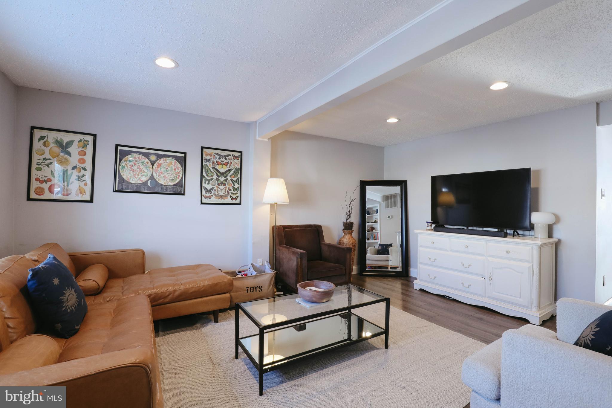 13568 BENTLEY CIRCLE