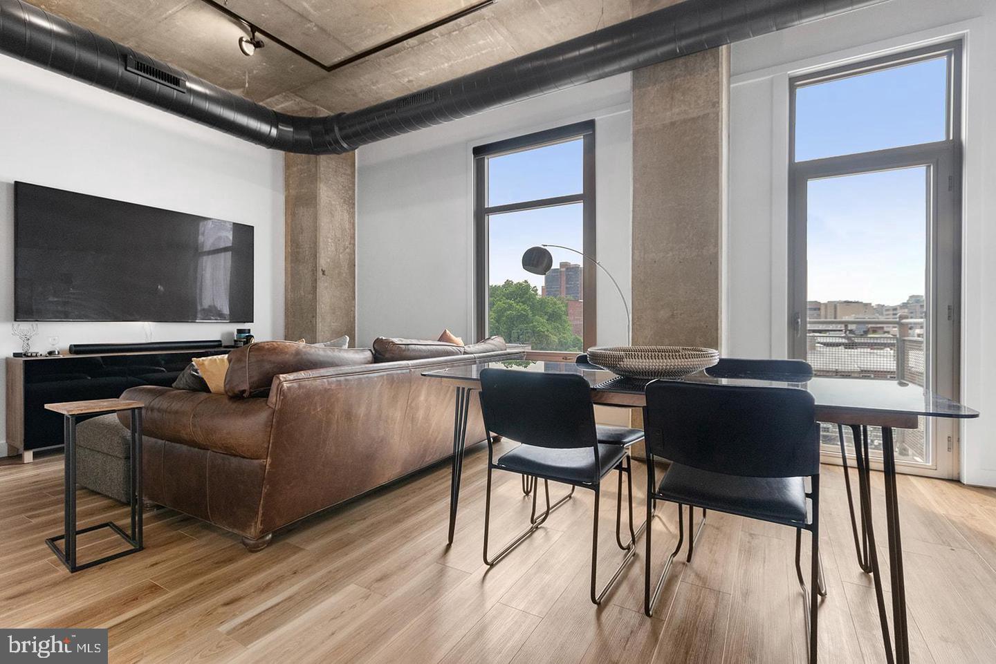 OLD CITY - Residential Lease