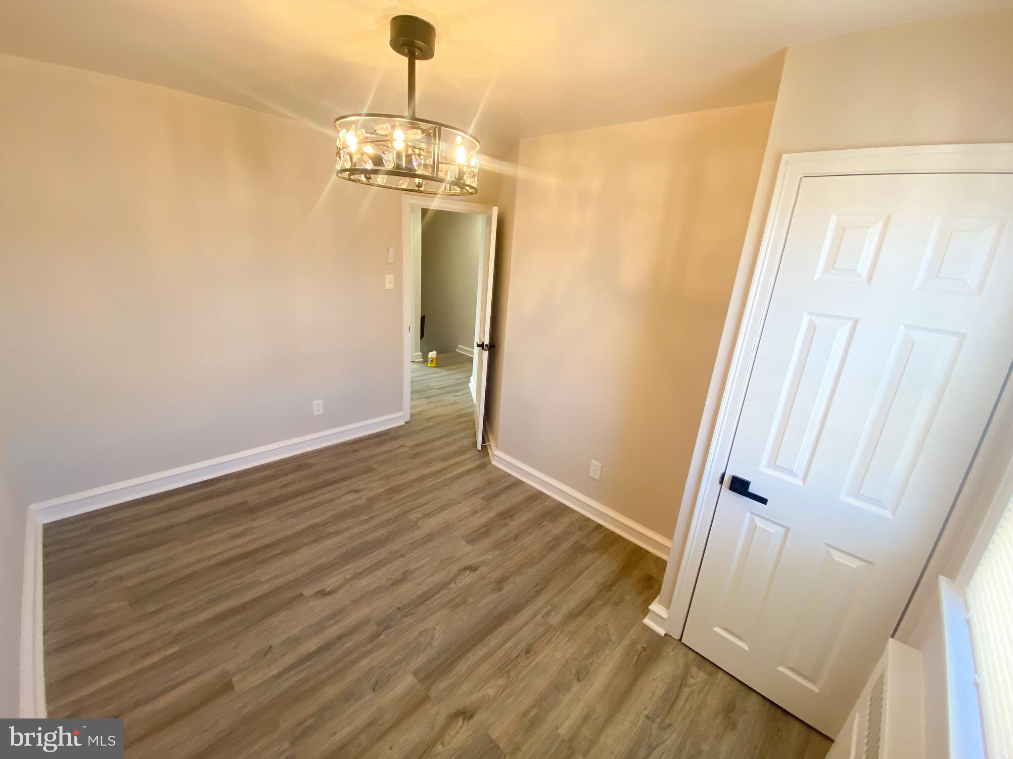 LAWNCREST - Residential