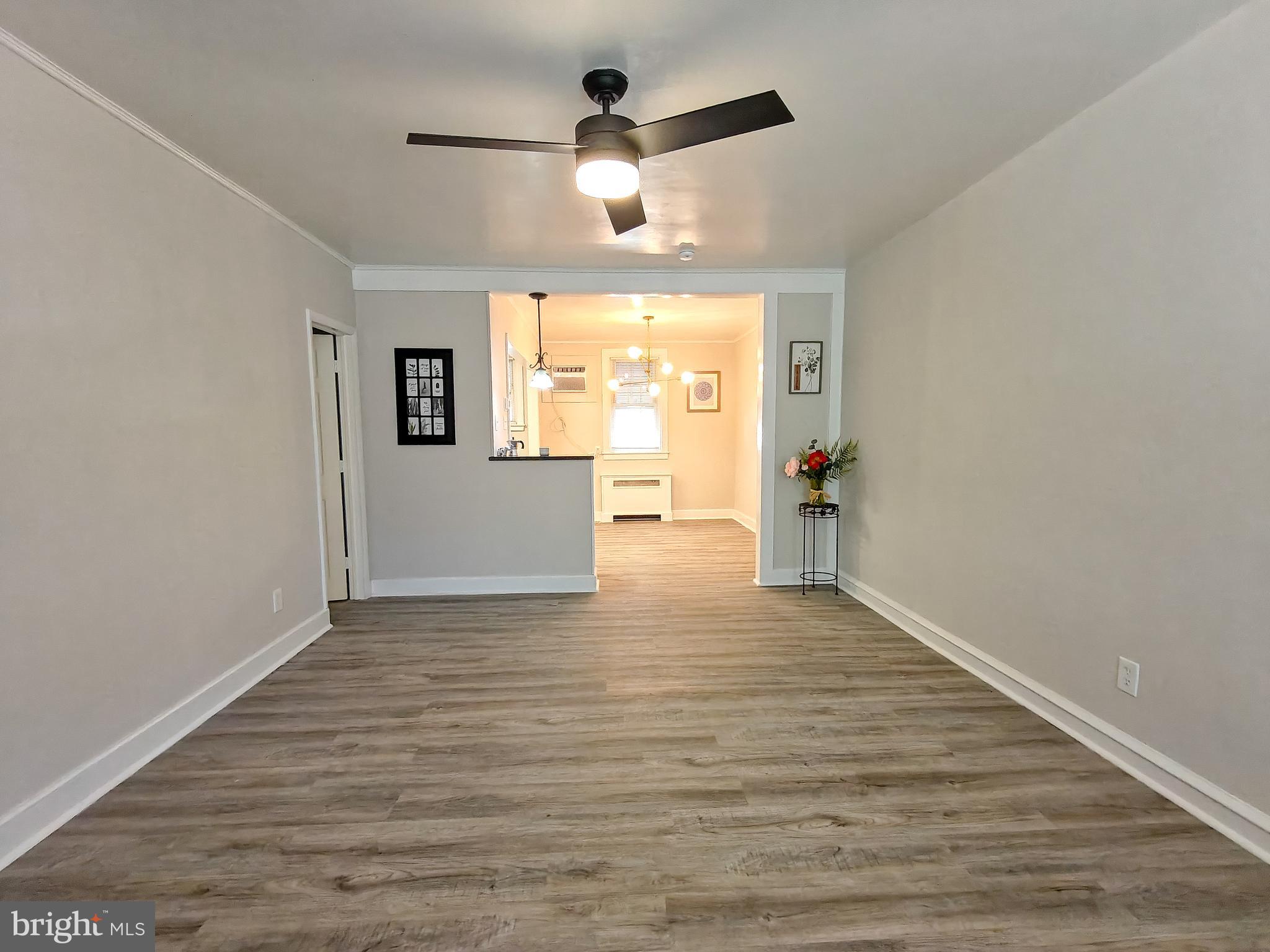 LAWNCREST - Residential