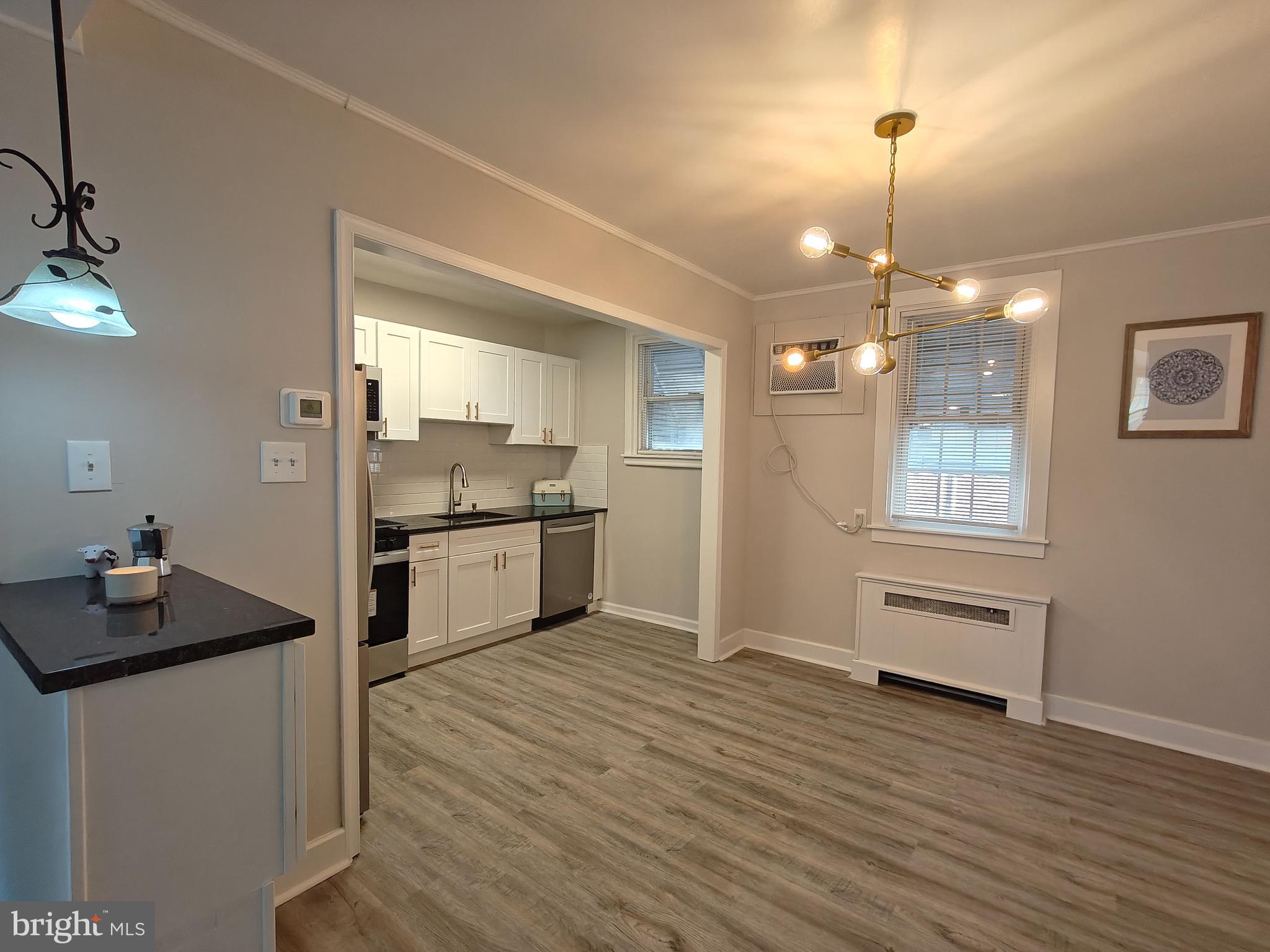 LAWNCREST - Residential