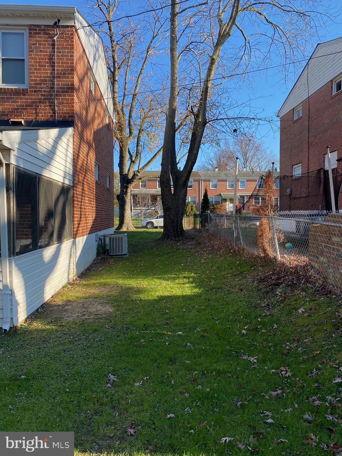 RIVERWOOD PARK - Residential