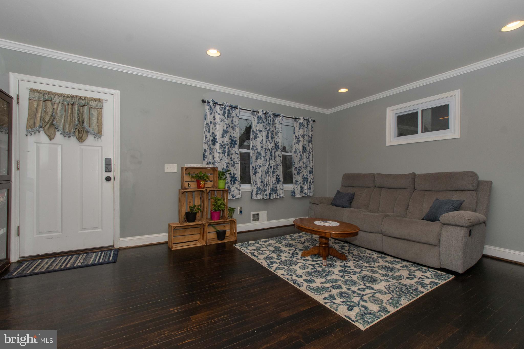 RIVERWOOD PARK - Residential