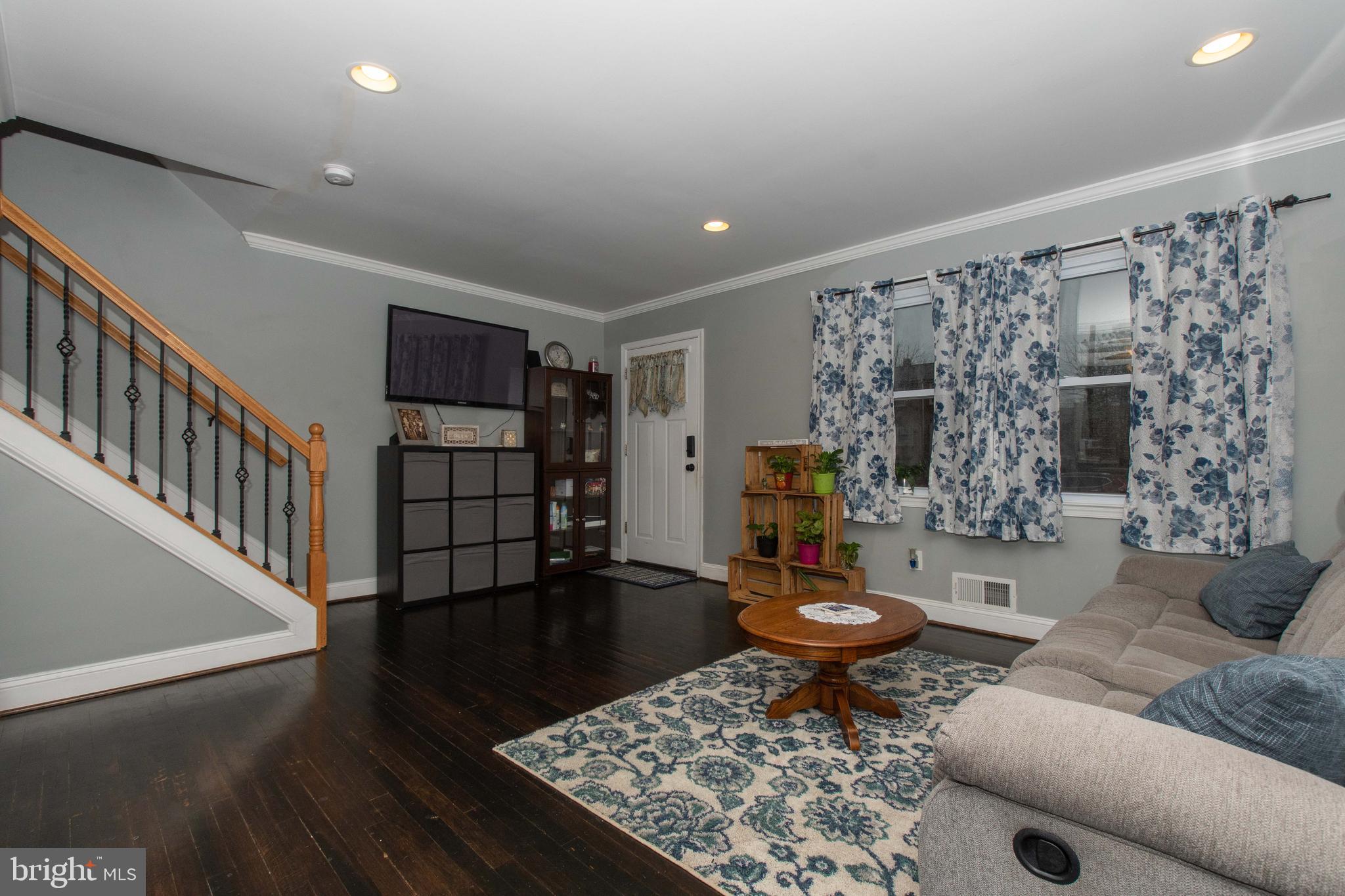 RIVERWOOD PARK - Residential