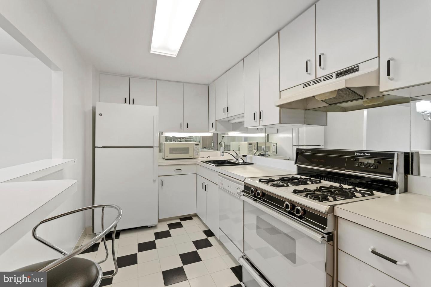 BEAVER HILL - Residential