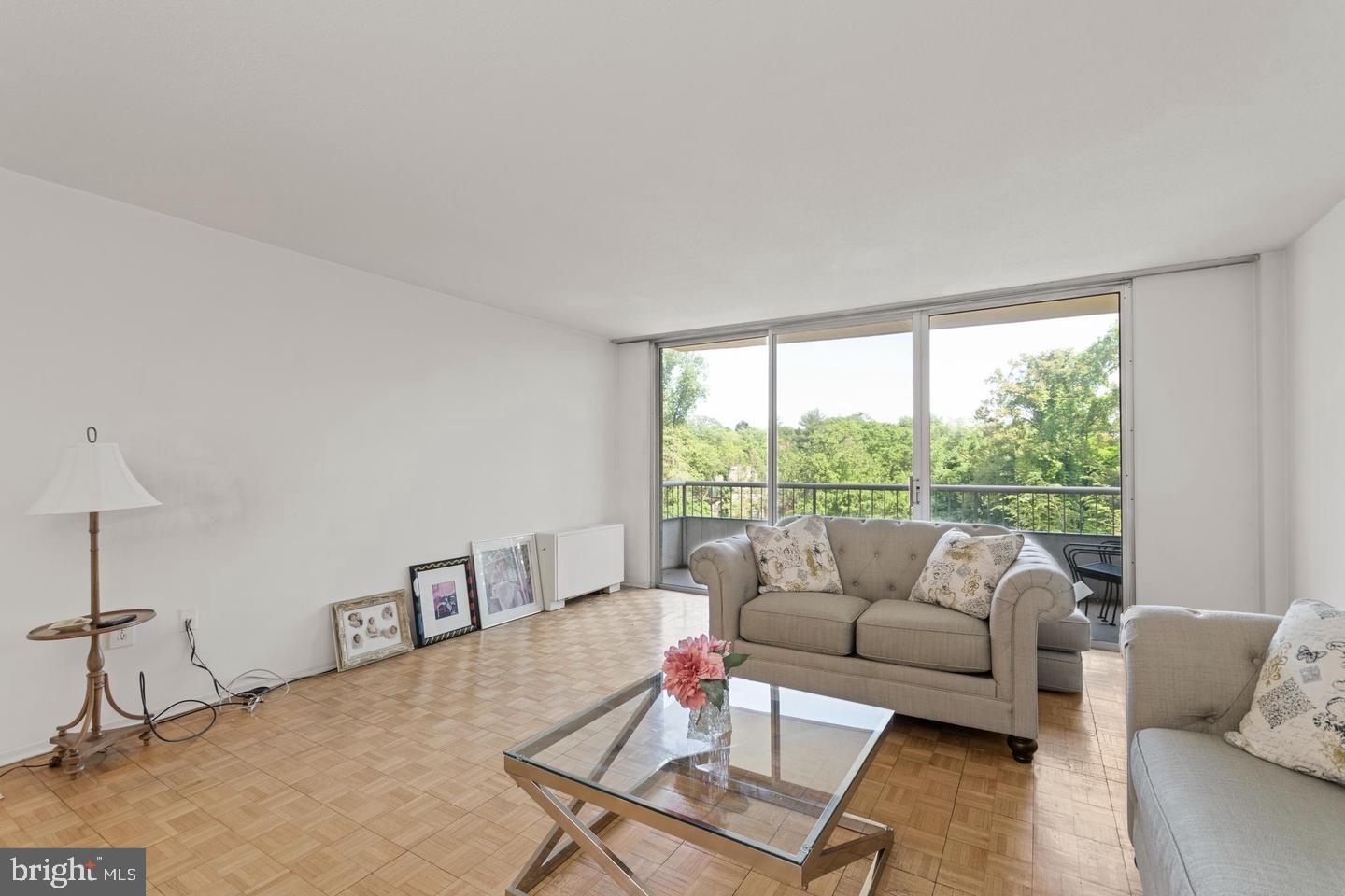 BEAVER HILL - Residential