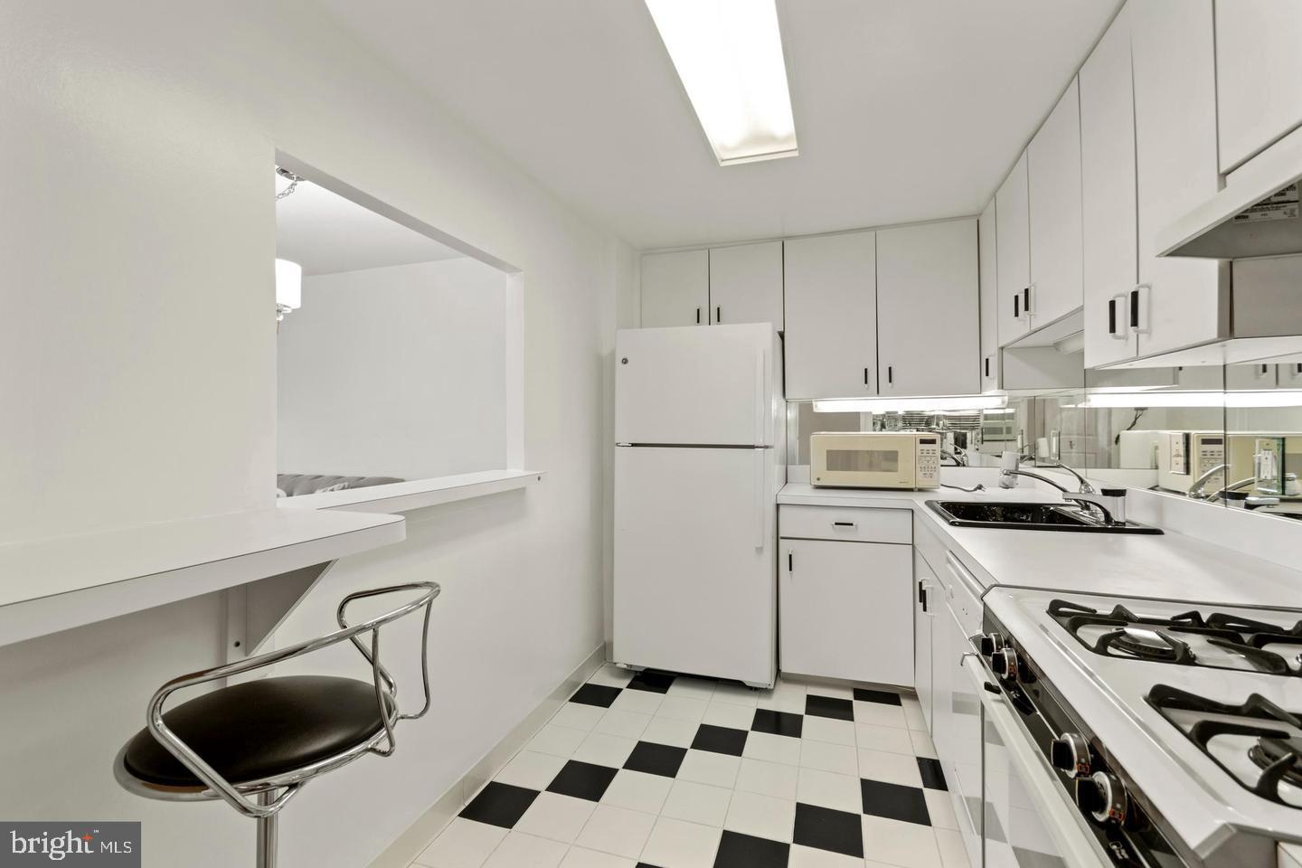 BEAVER HILL - Residential