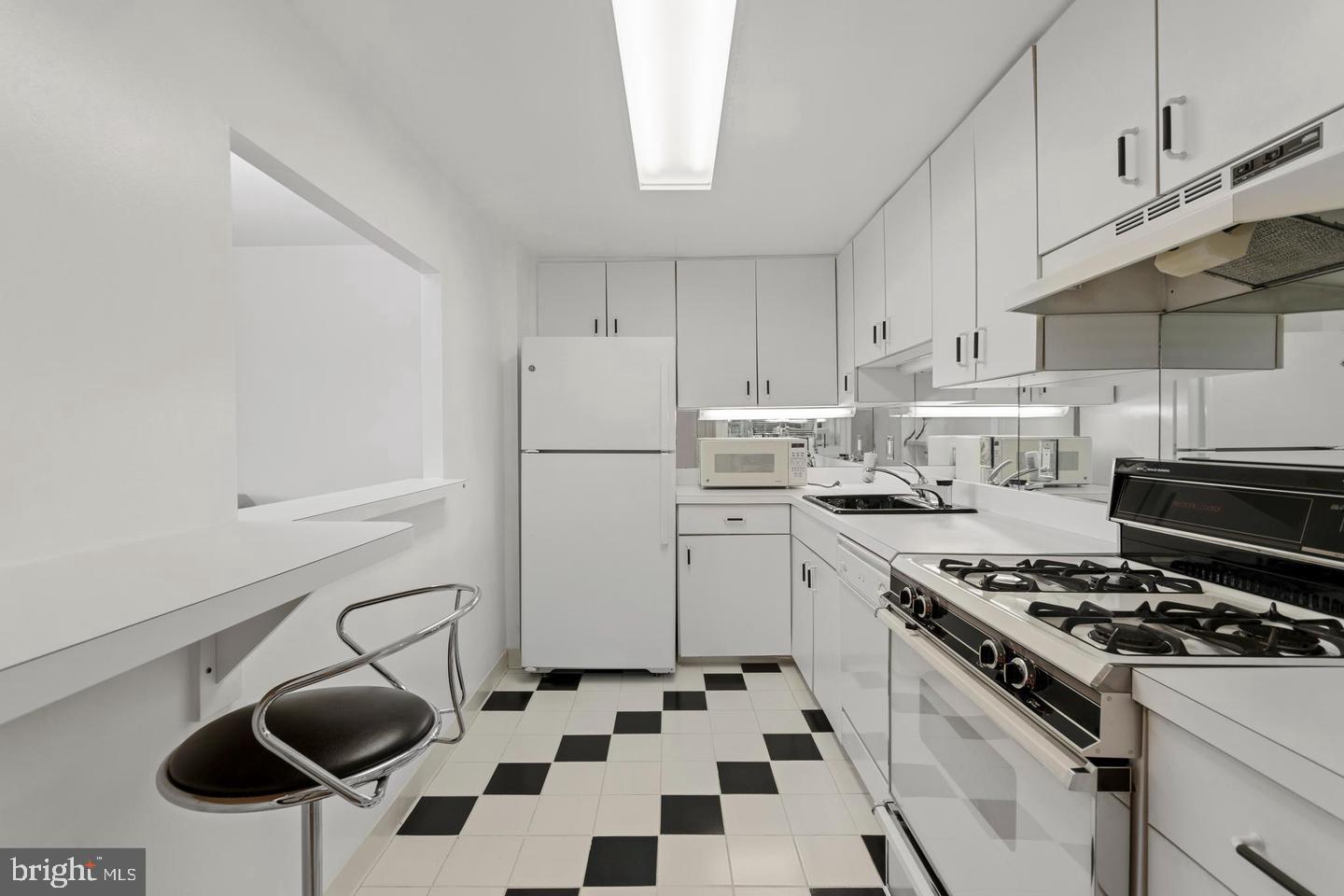 BEAVER HILL - Residential