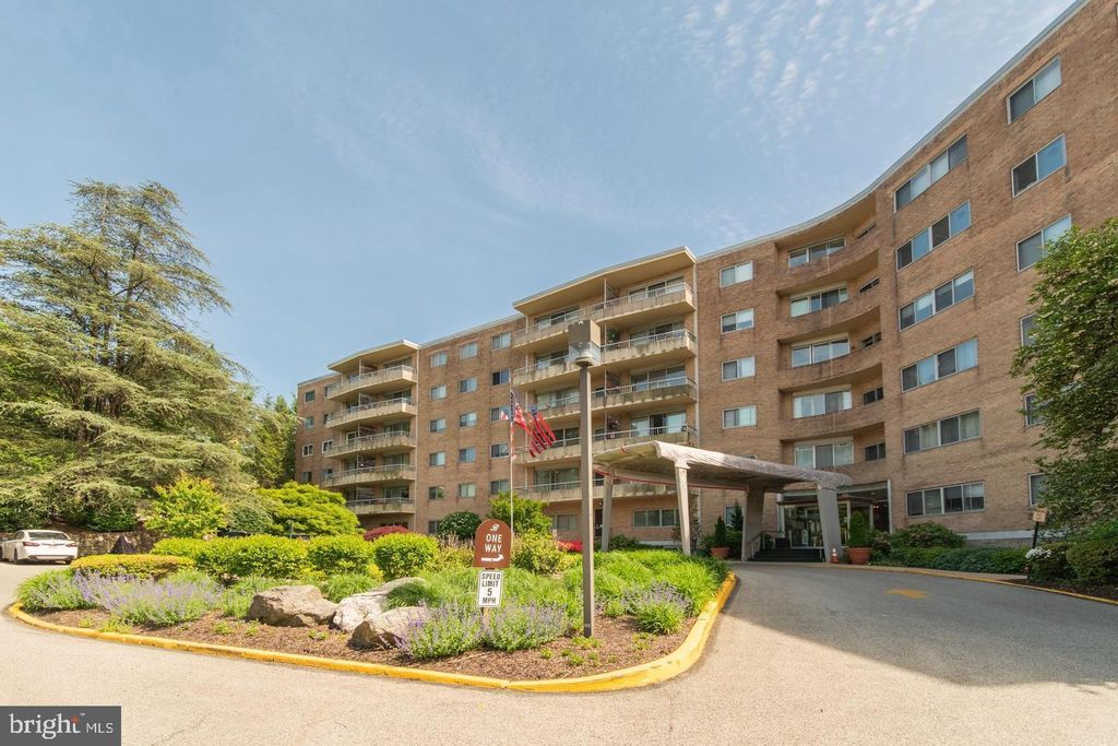 Photo of 100 West Avenue #211-S, JENKINTOWN, PA 19046 (MLS # PAMC2166622)