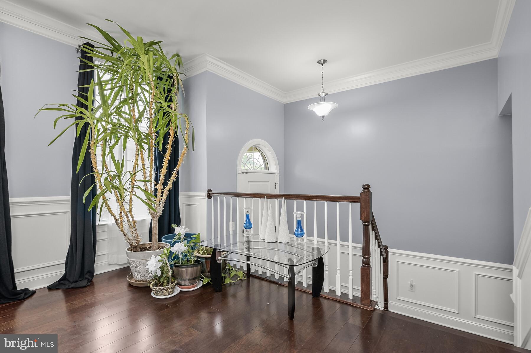 MARLBORO RIDGE - Residential