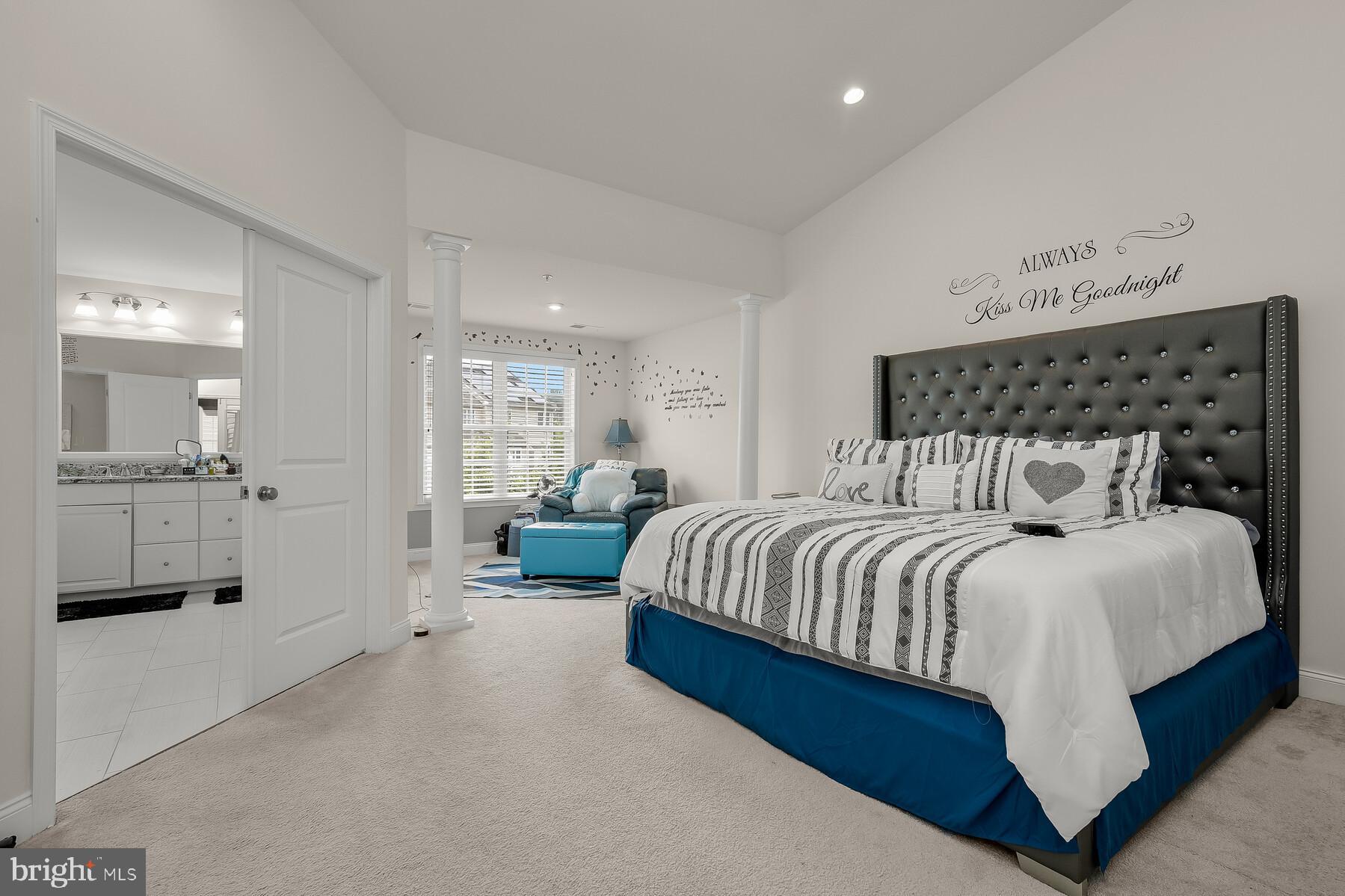 MARLBORO RIDGE - Residential