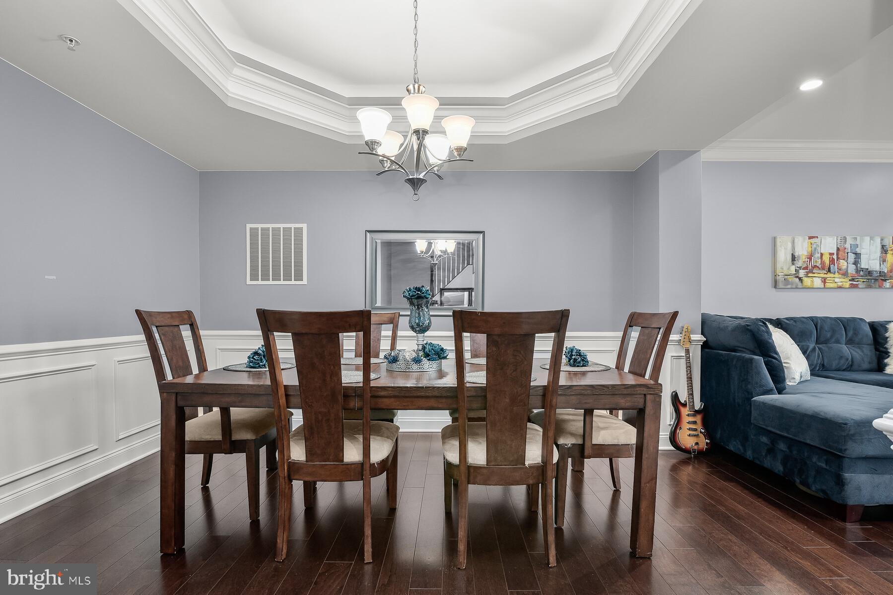 MARLBORO RIDGE - Residential