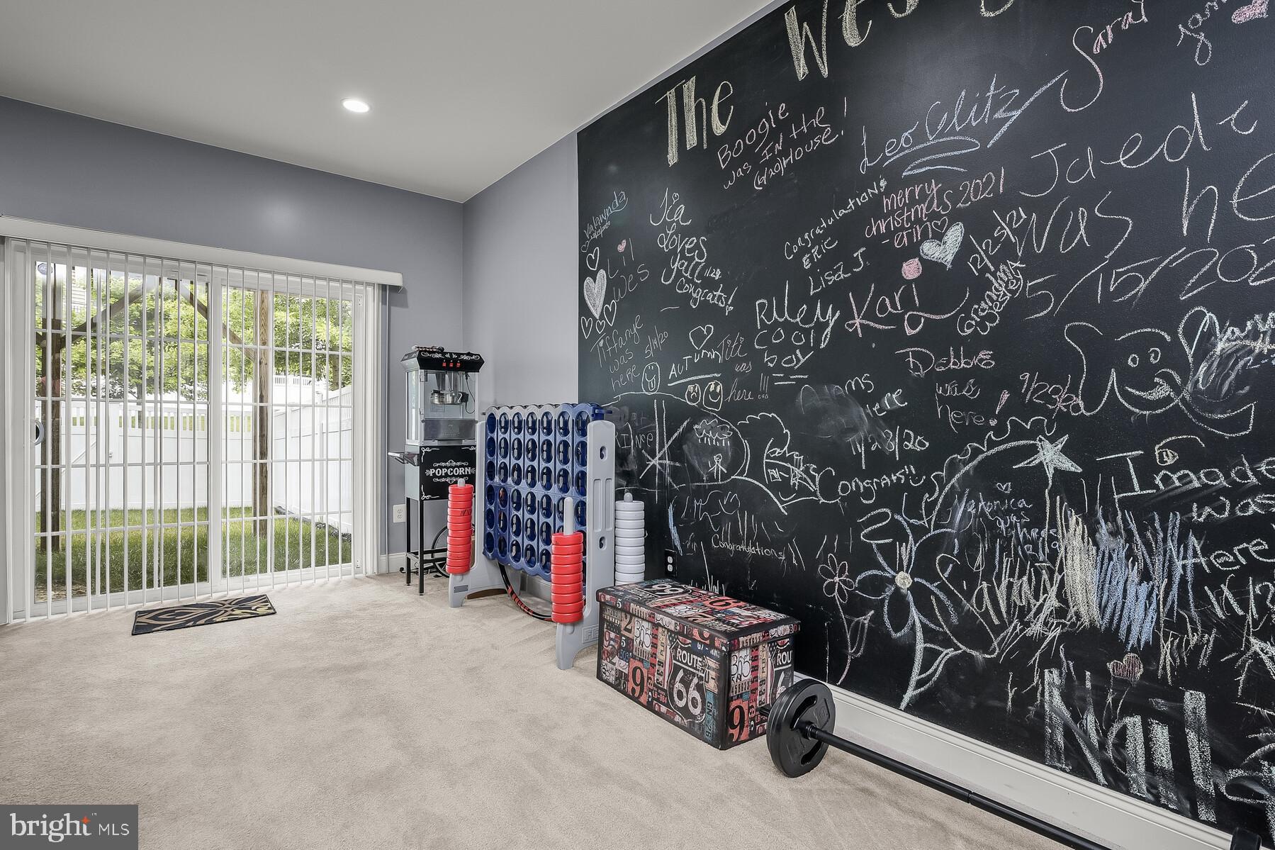 MARLBORO RIDGE - Residential