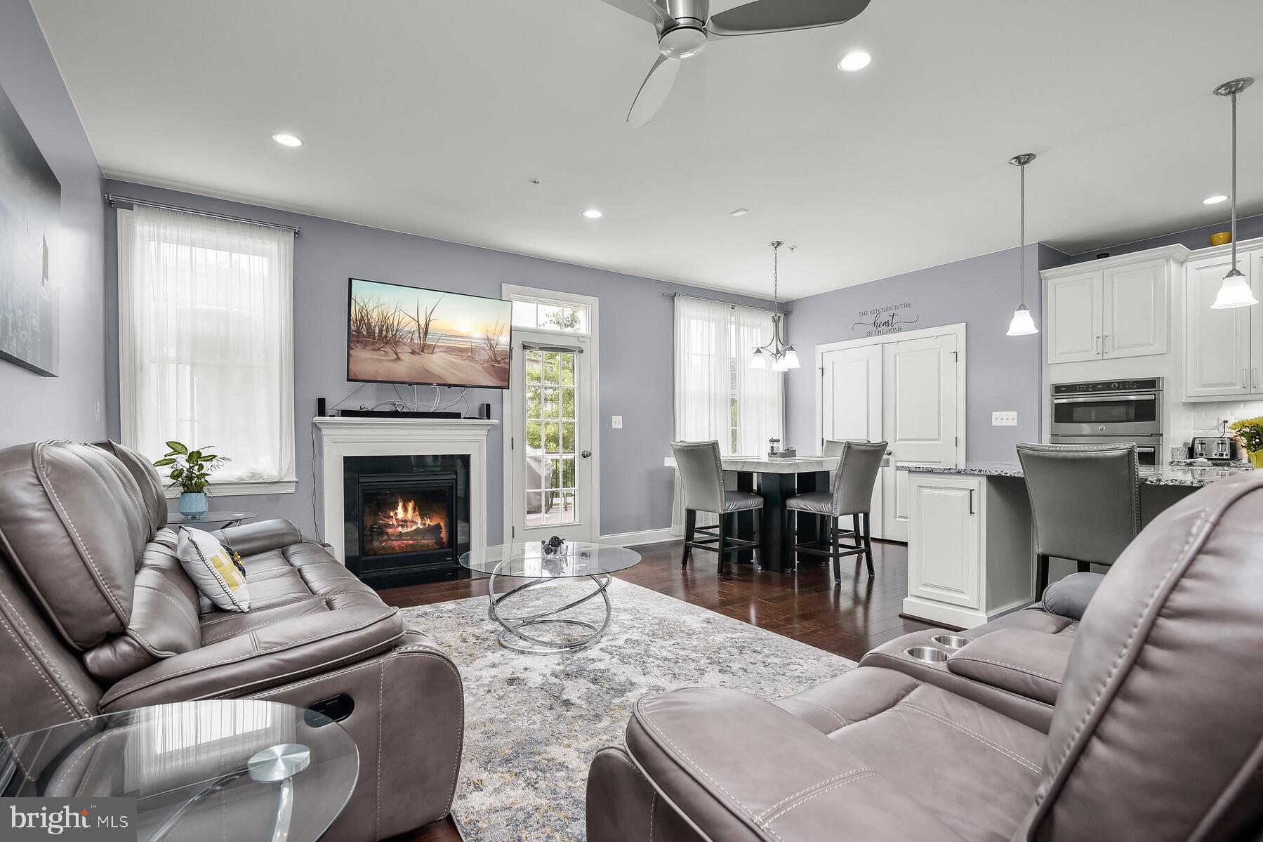 MARLBORO RIDGE - Residential