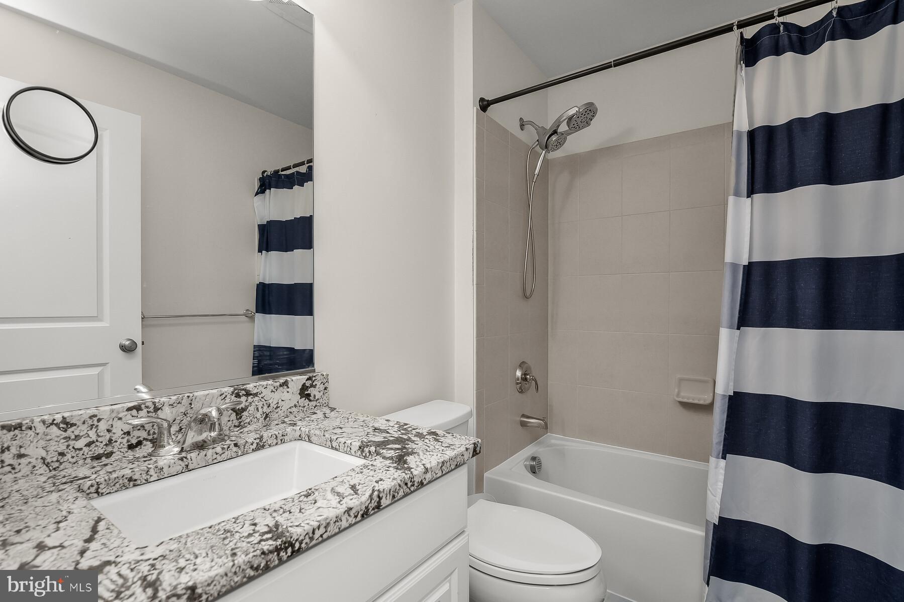 MARLBORO RIDGE - Residential