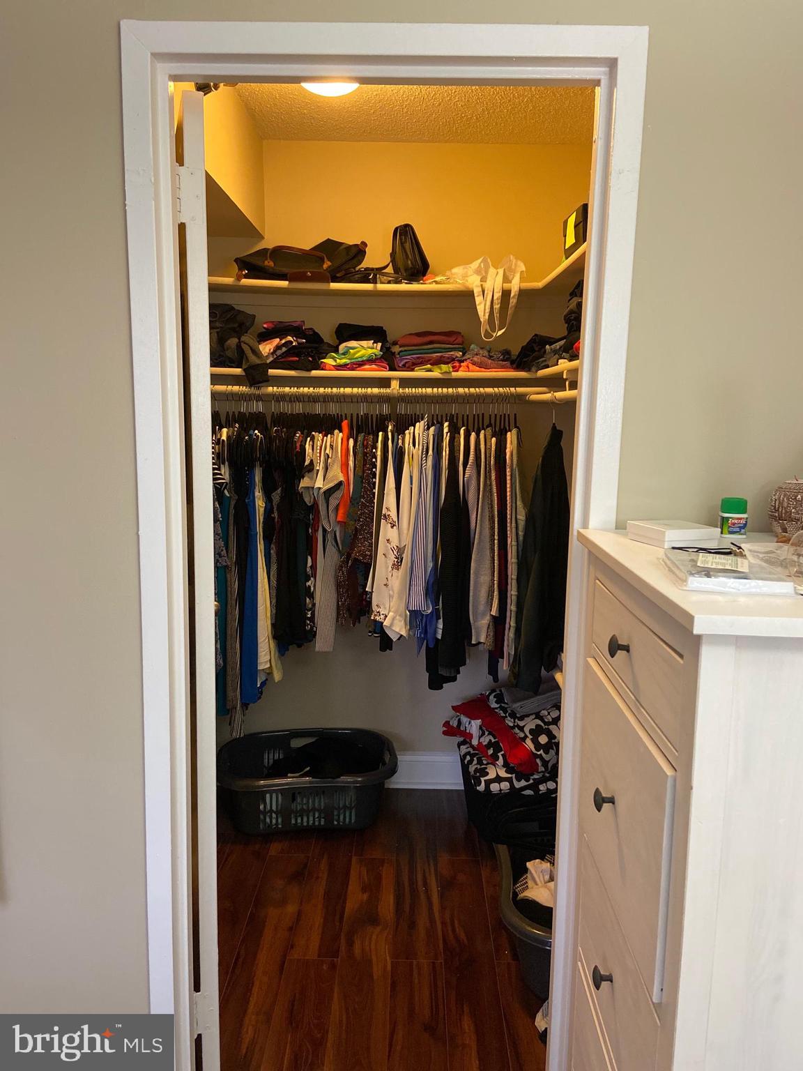 ENCORE OF MCLEAN - Residential Lease