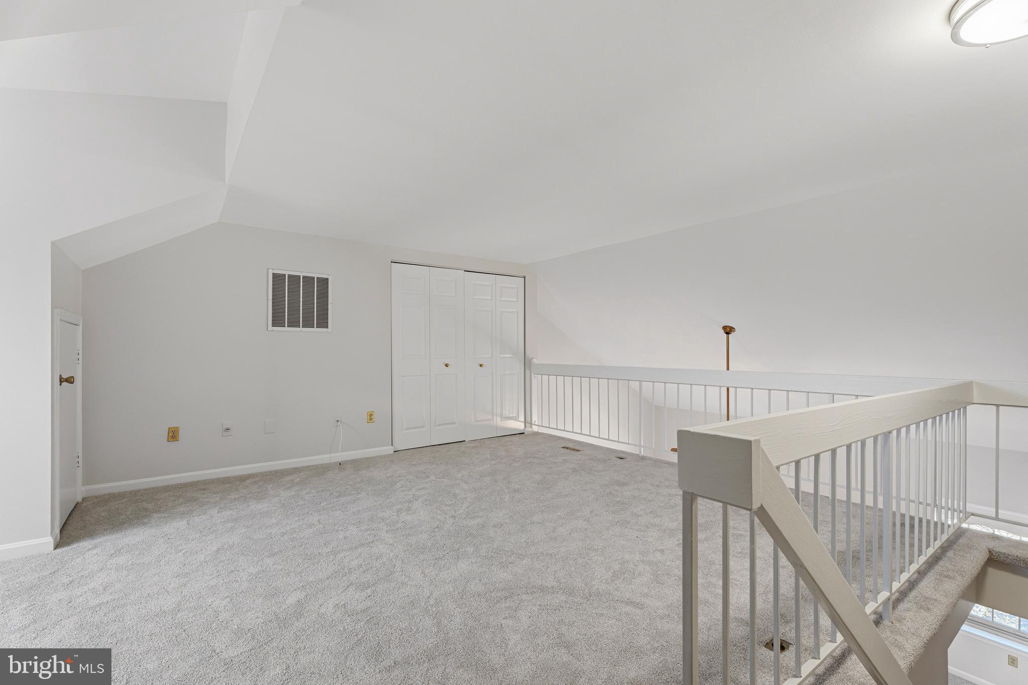 LOVETON FARMS - Residential