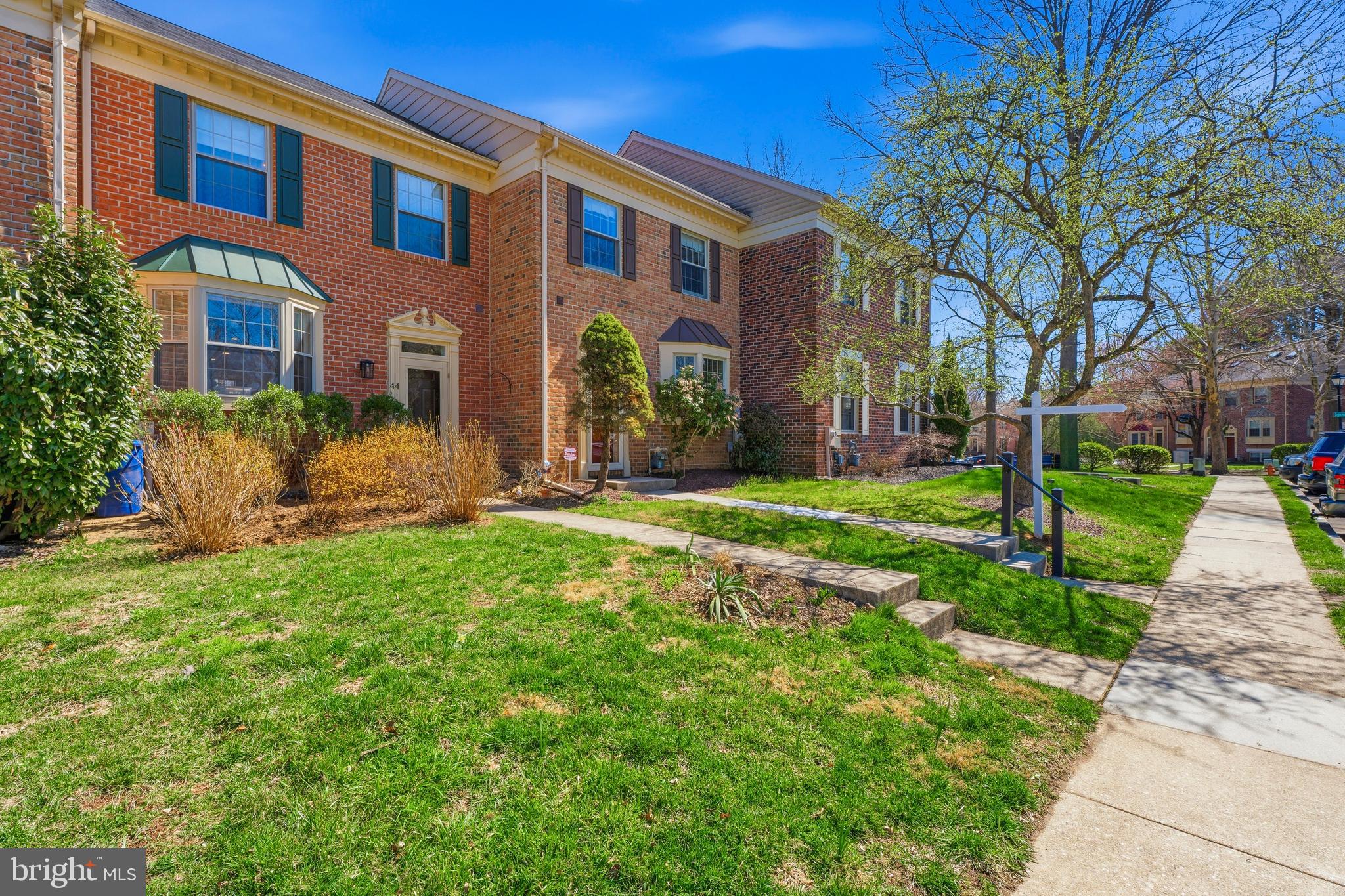 LOVETON FARMS - Residential