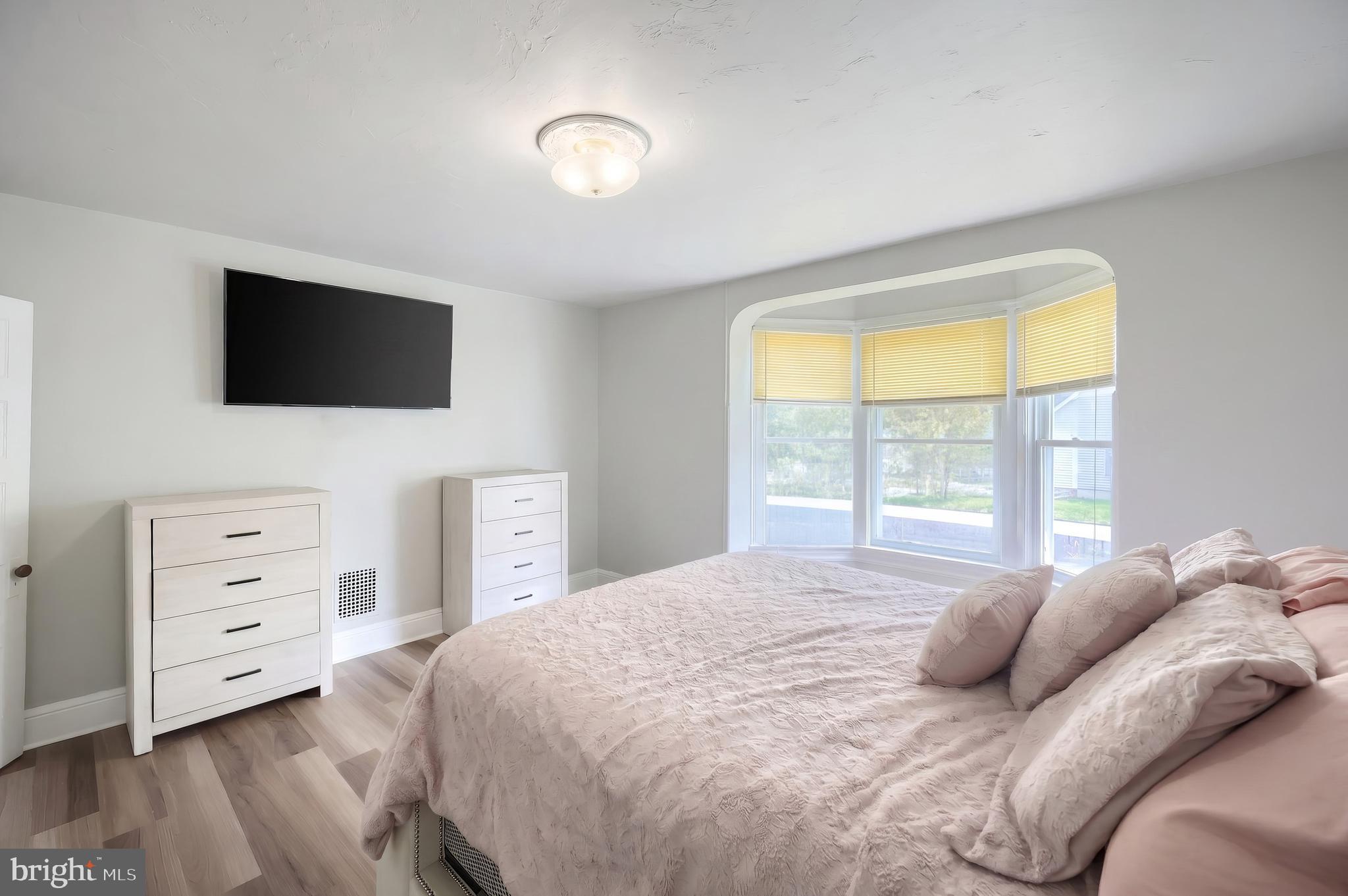 EAST YORK - Residential