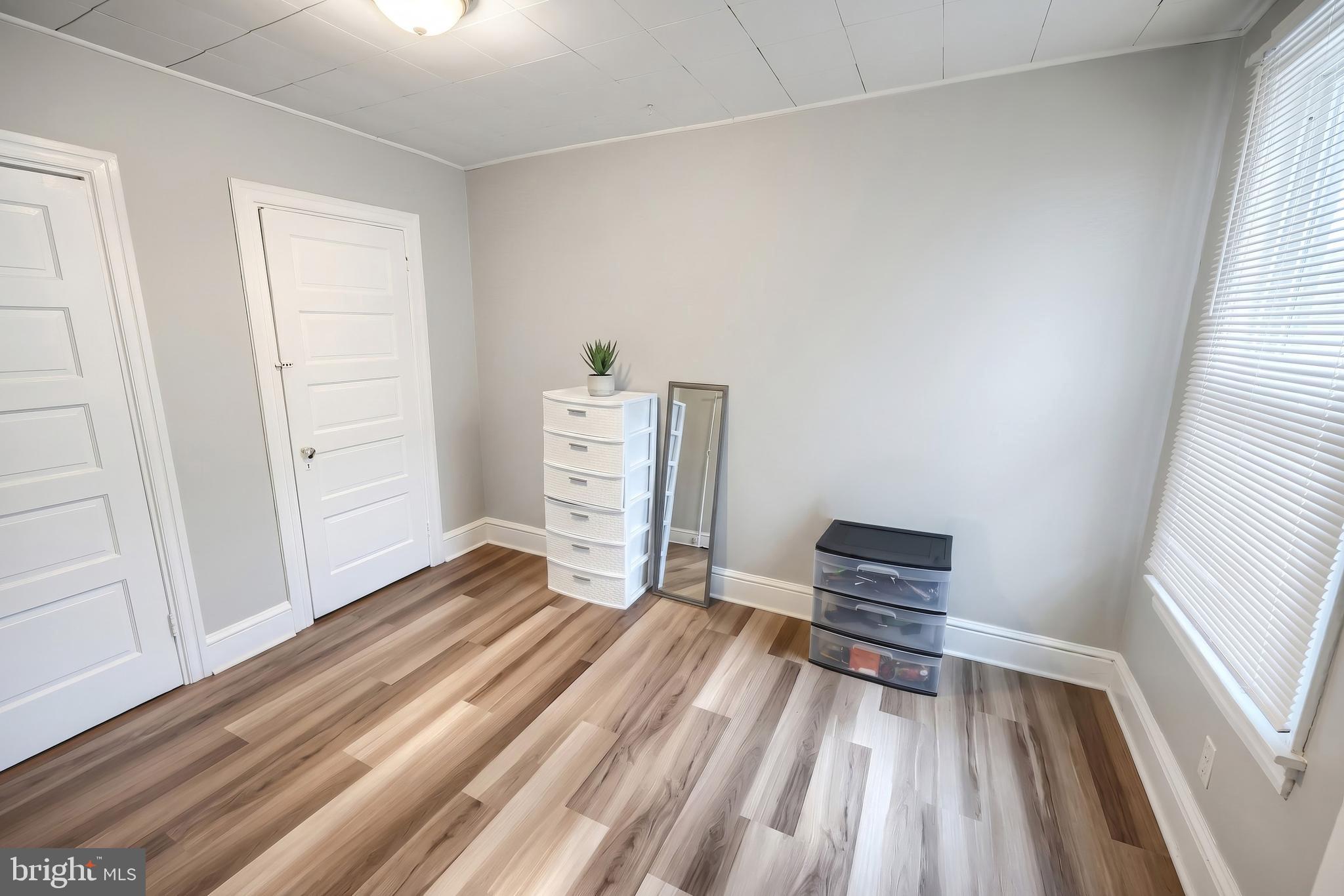 EAST YORK - Residential
