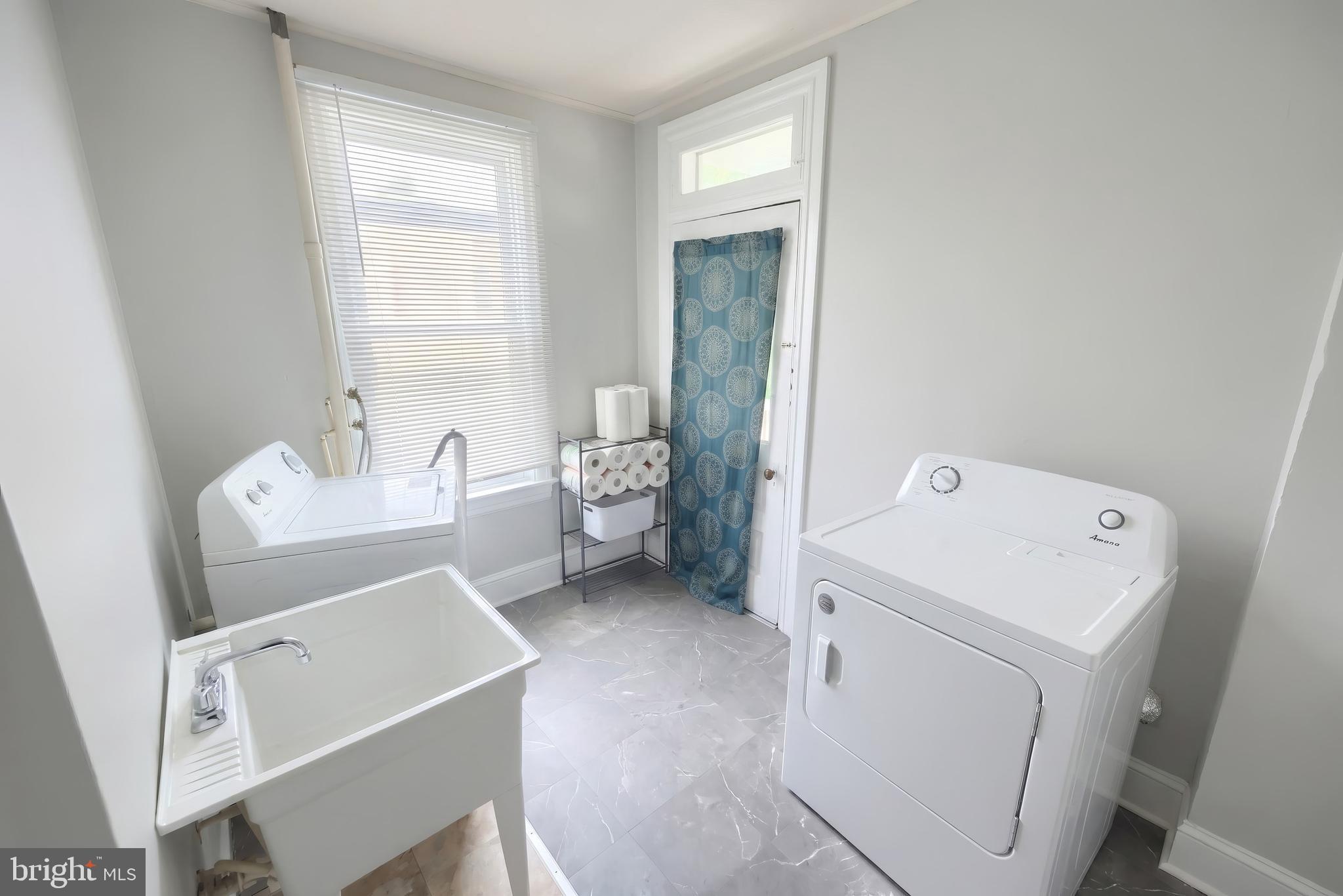 EAST YORK - Residential
