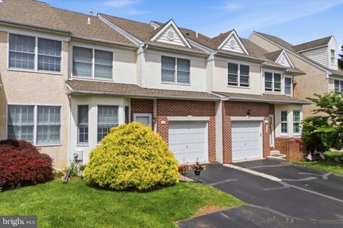 Townhouse For Sale - 112 Sumter Place #25<br/> AMBLER, PA 19002