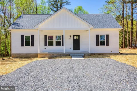2858 North Independence, Montross, VA MLS: VAWE2008244