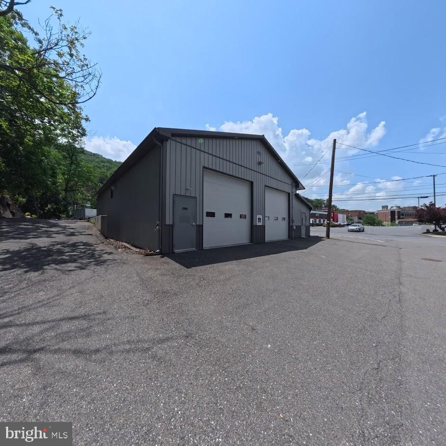 215 MAUCH CHUNK STREET