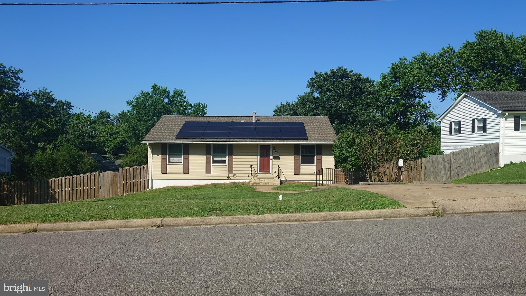 6512 CARRIAGE DRIVE