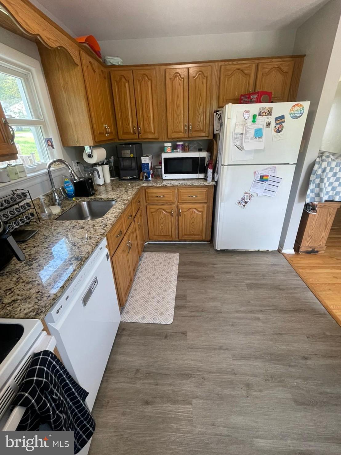 6512 CARRIAGE DRIVE