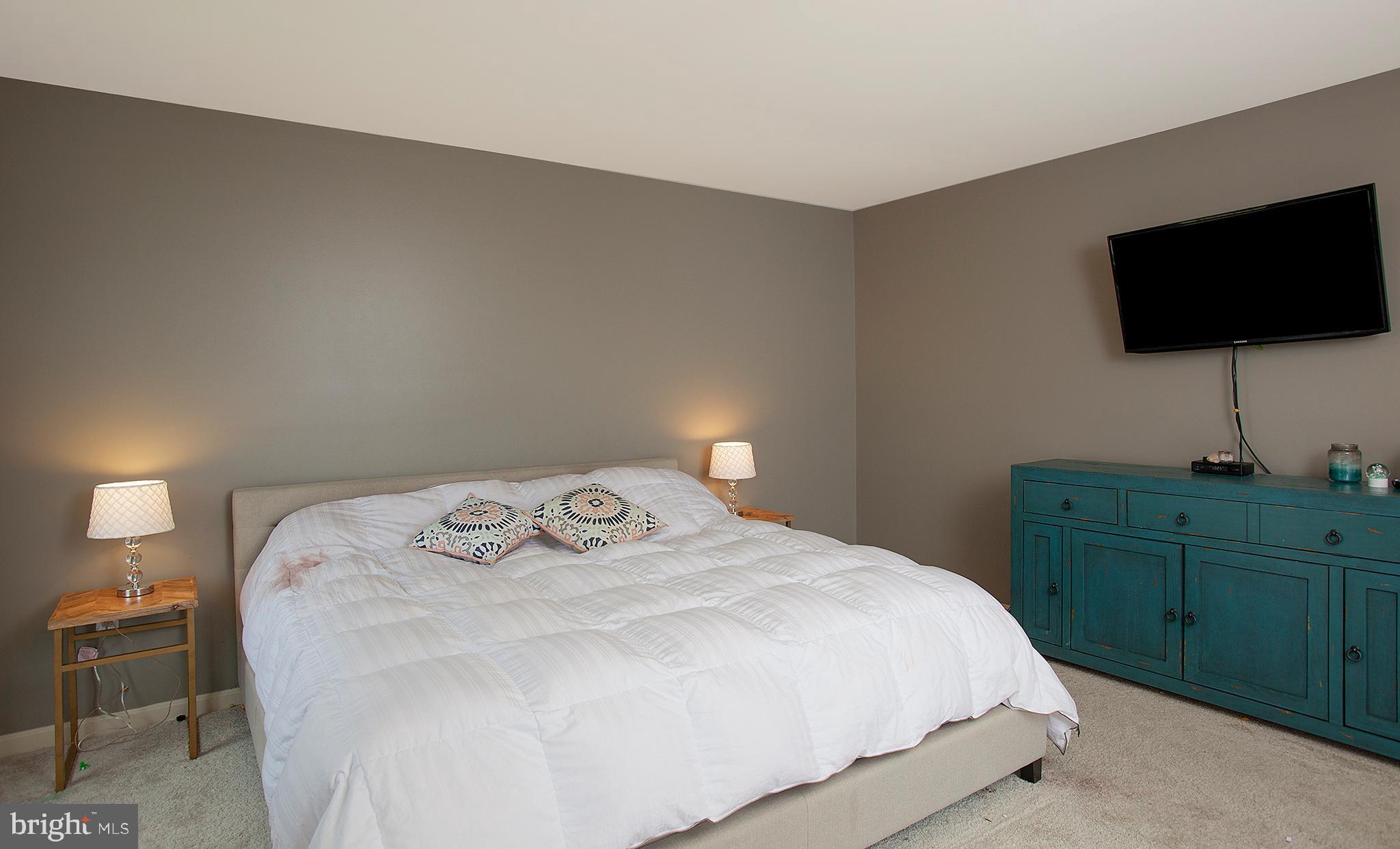 VILLAS AT HERSHEY MEADOWS - Residential
