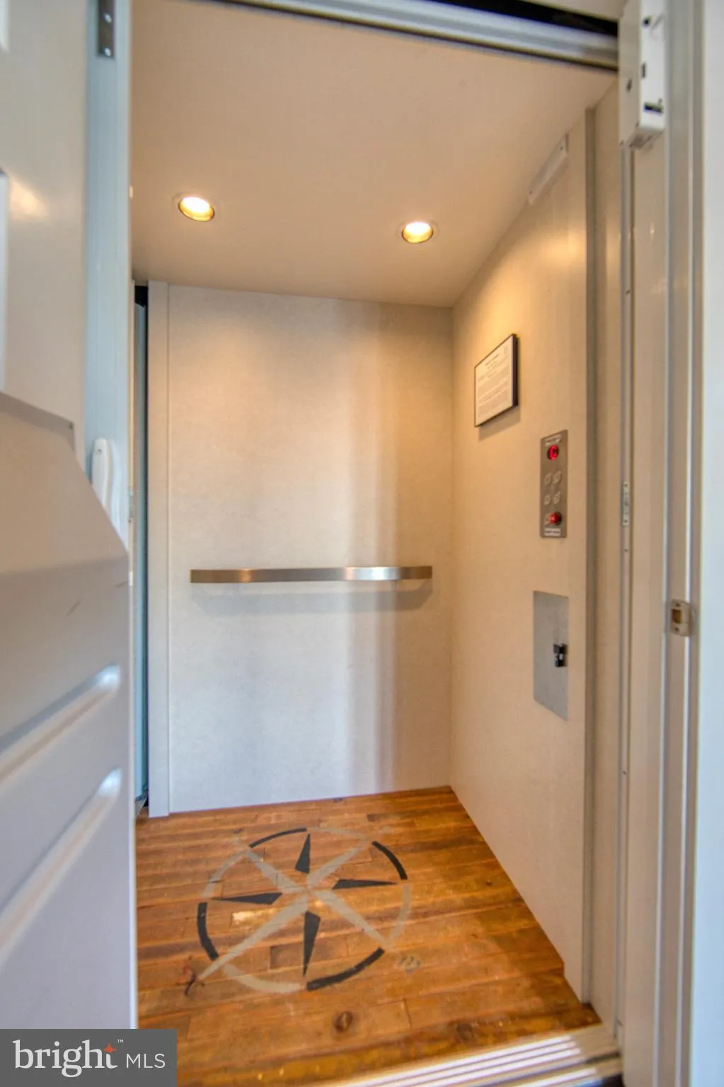 Lewes, Delaware 19958, United States, 6 Bedrooms Bedrooms, ,7 BathroomsBathrooms,Residential,Active,219820