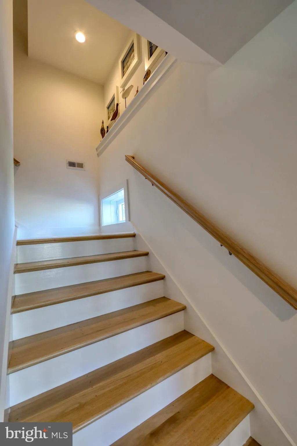 Lewes, Delaware 19958, United States, 6 Bedrooms Bedrooms, ,7 BathroomsBathrooms,Residential,Active,219820