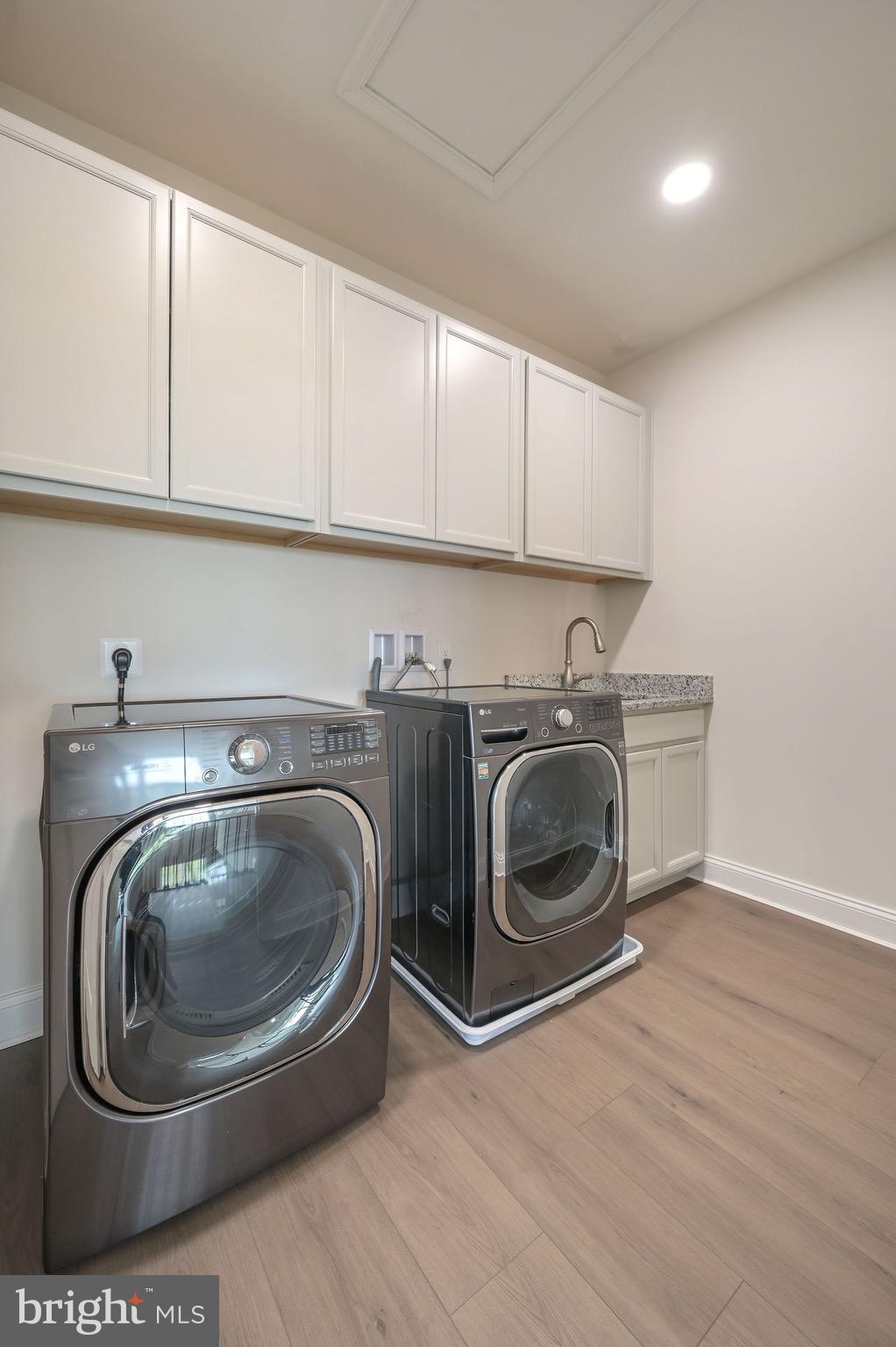 HIGHLANDS AT BACK CREEK - Residential