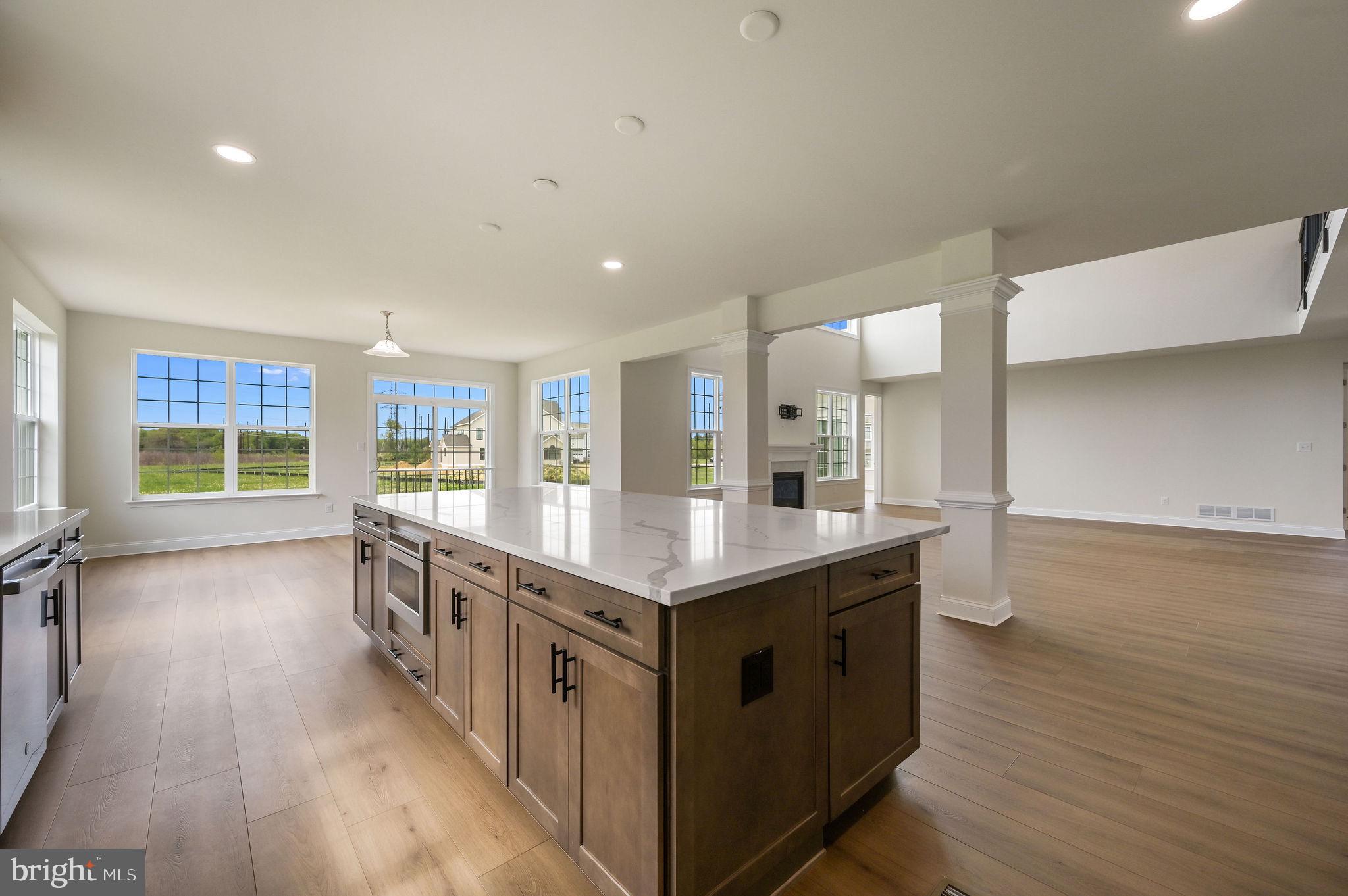 HIGHLANDS AT BACK CREEK - Residential