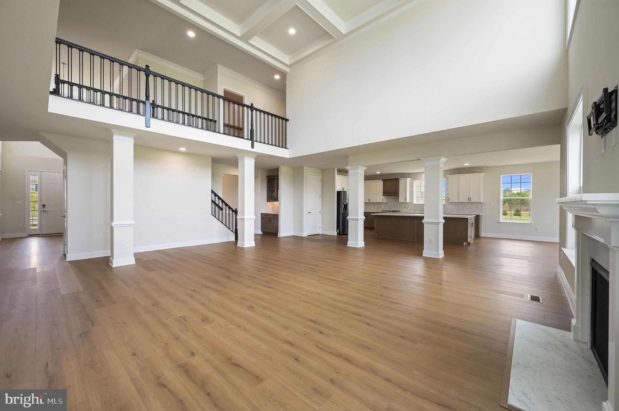 HIGHLANDS AT BACK CREEK - Residential