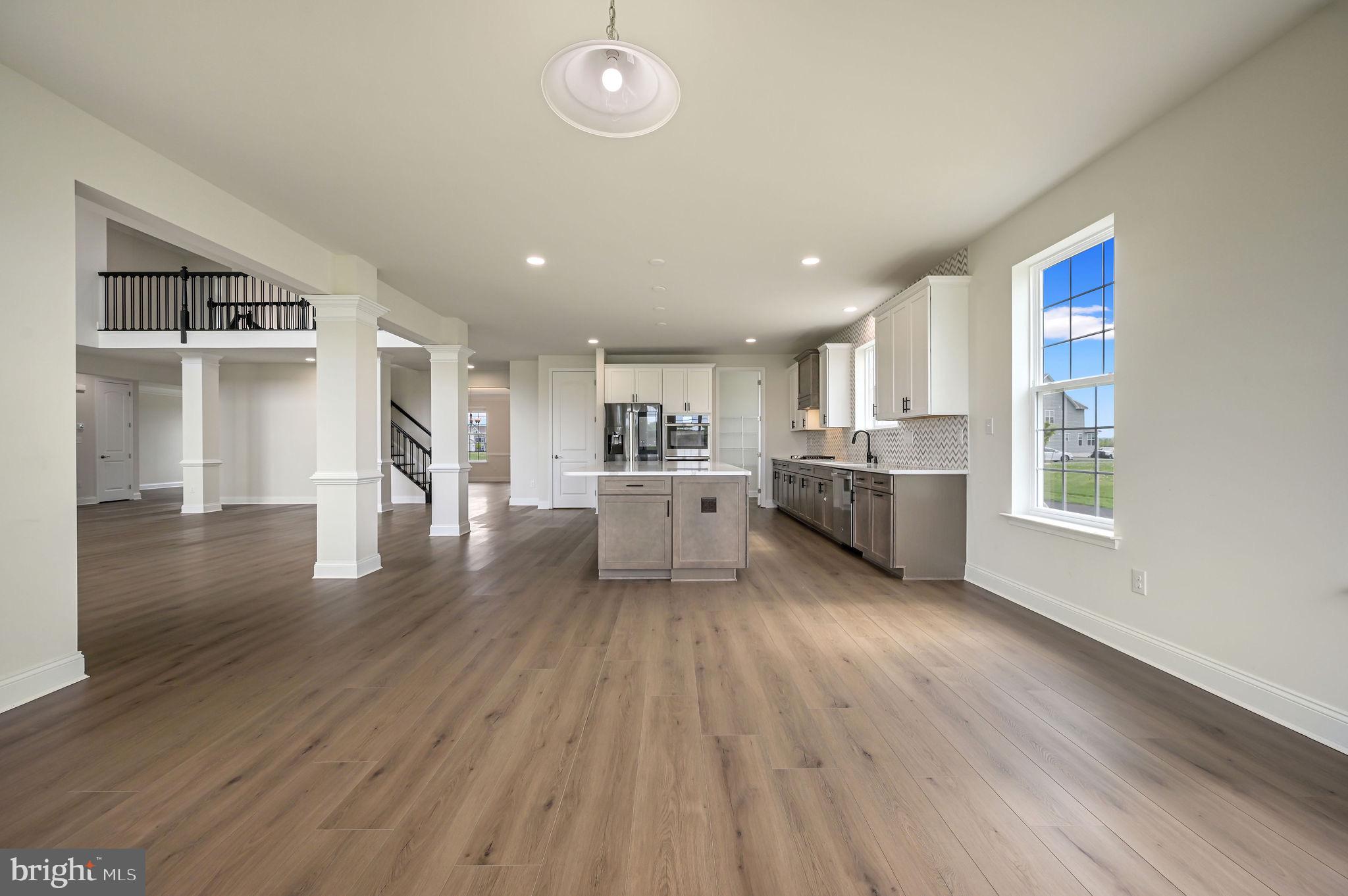 HIGHLANDS AT BACK CREEK - Residential