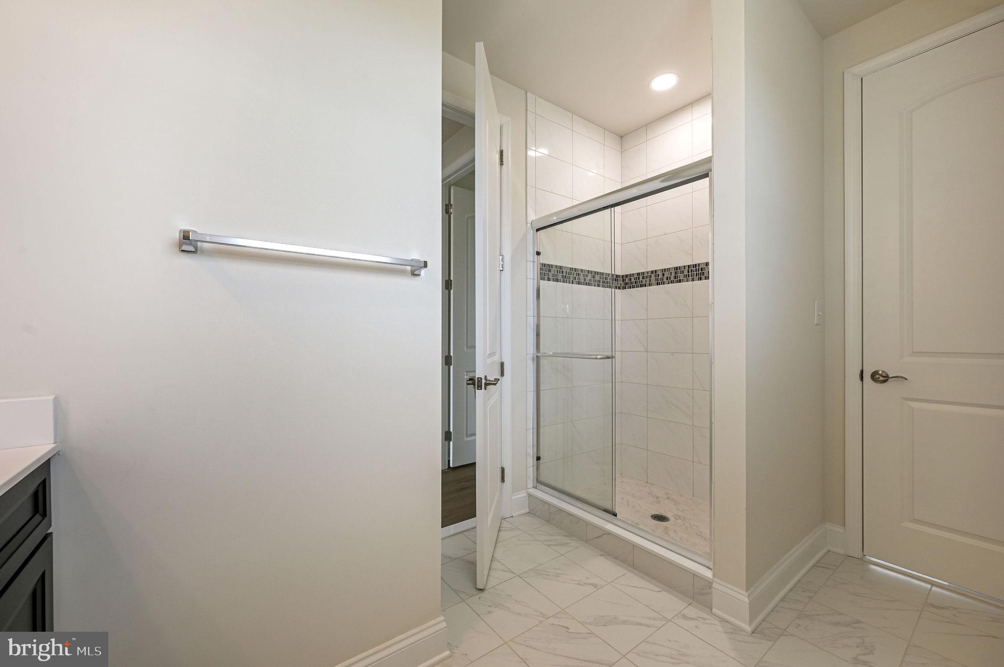 HIGHLANDS AT BACK CREEK - Residential