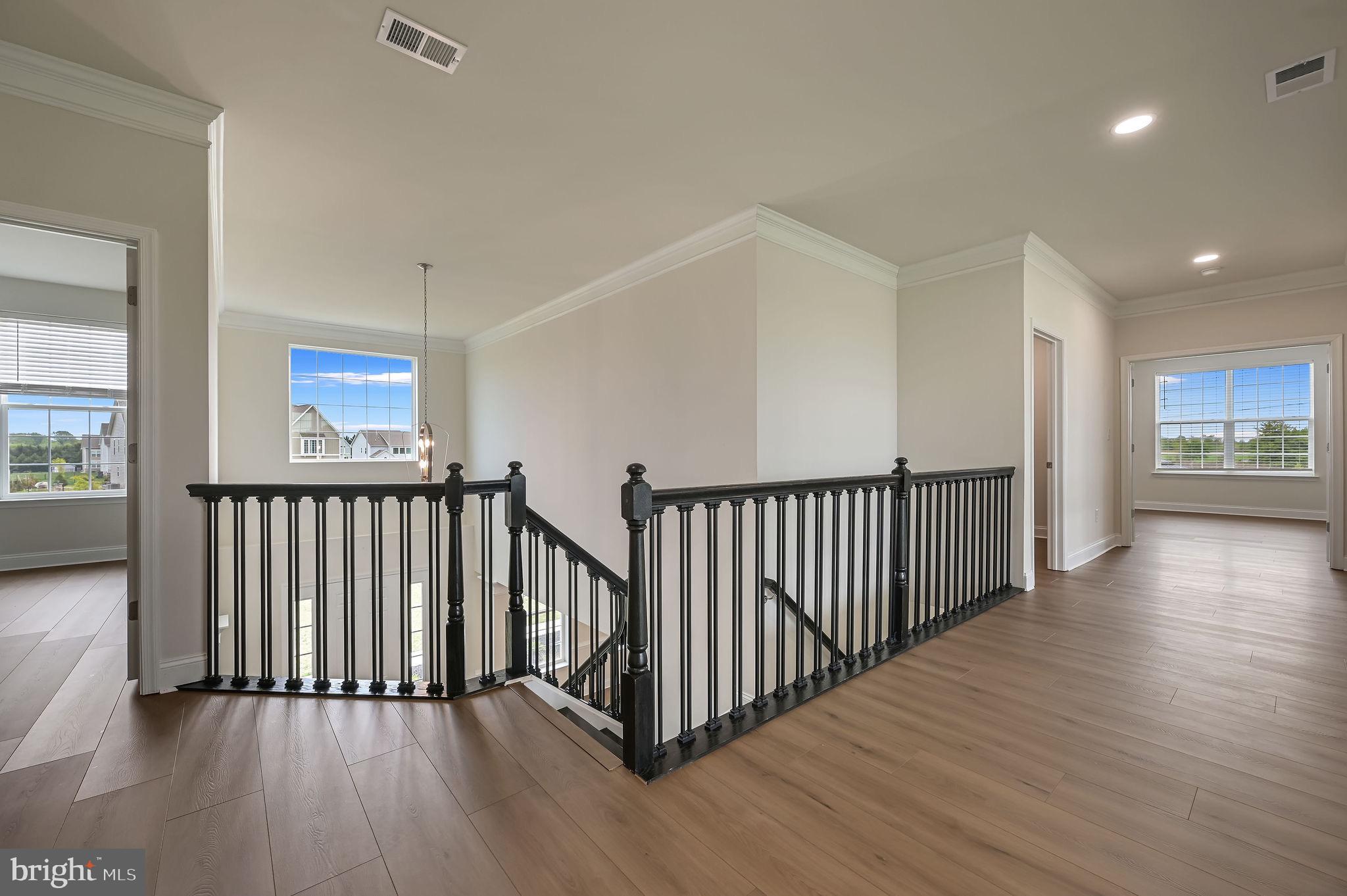 HIGHLANDS AT BACK CREEK - Residential