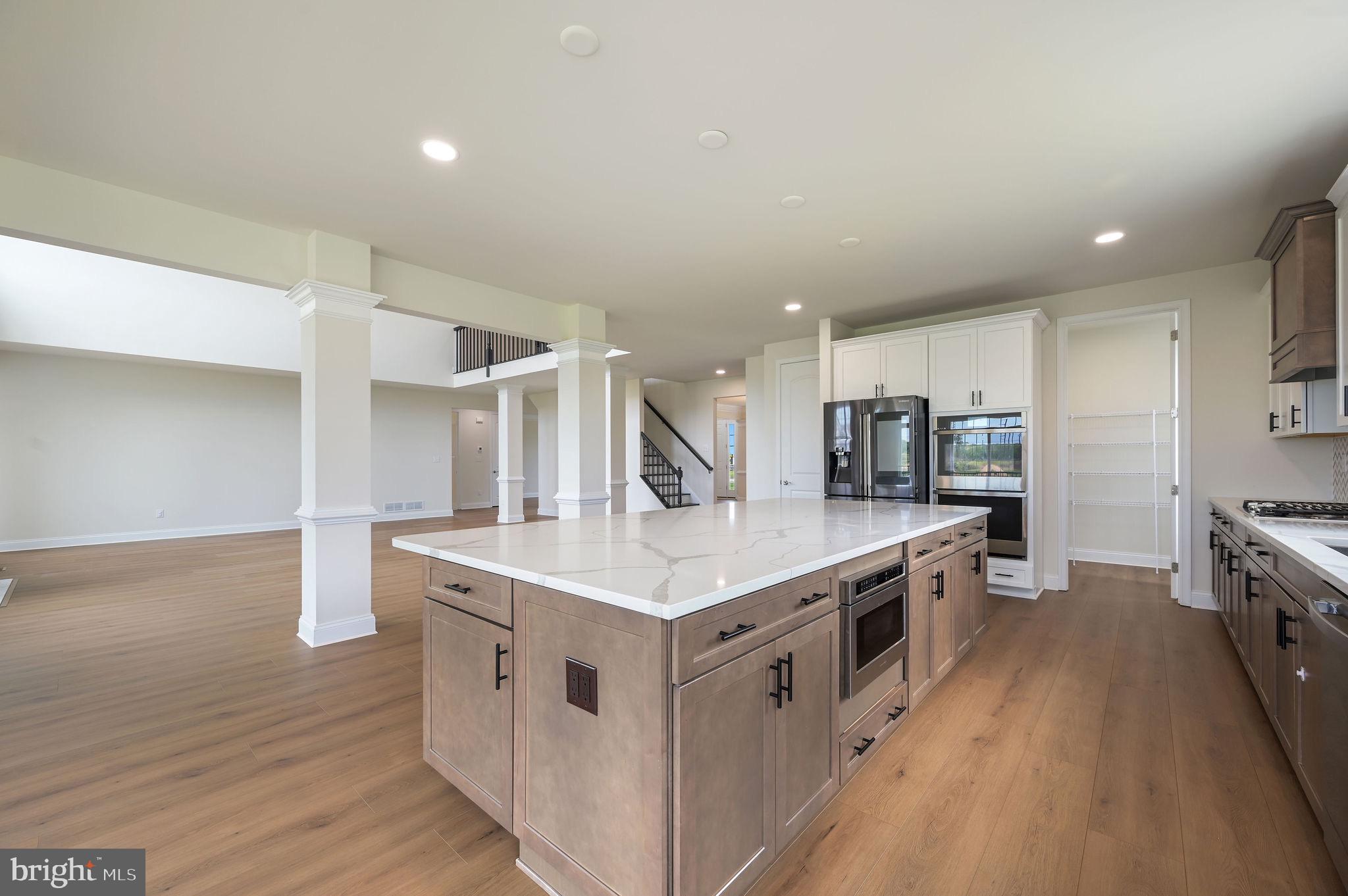 HIGHLANDS AT BACK CREEK - Residential