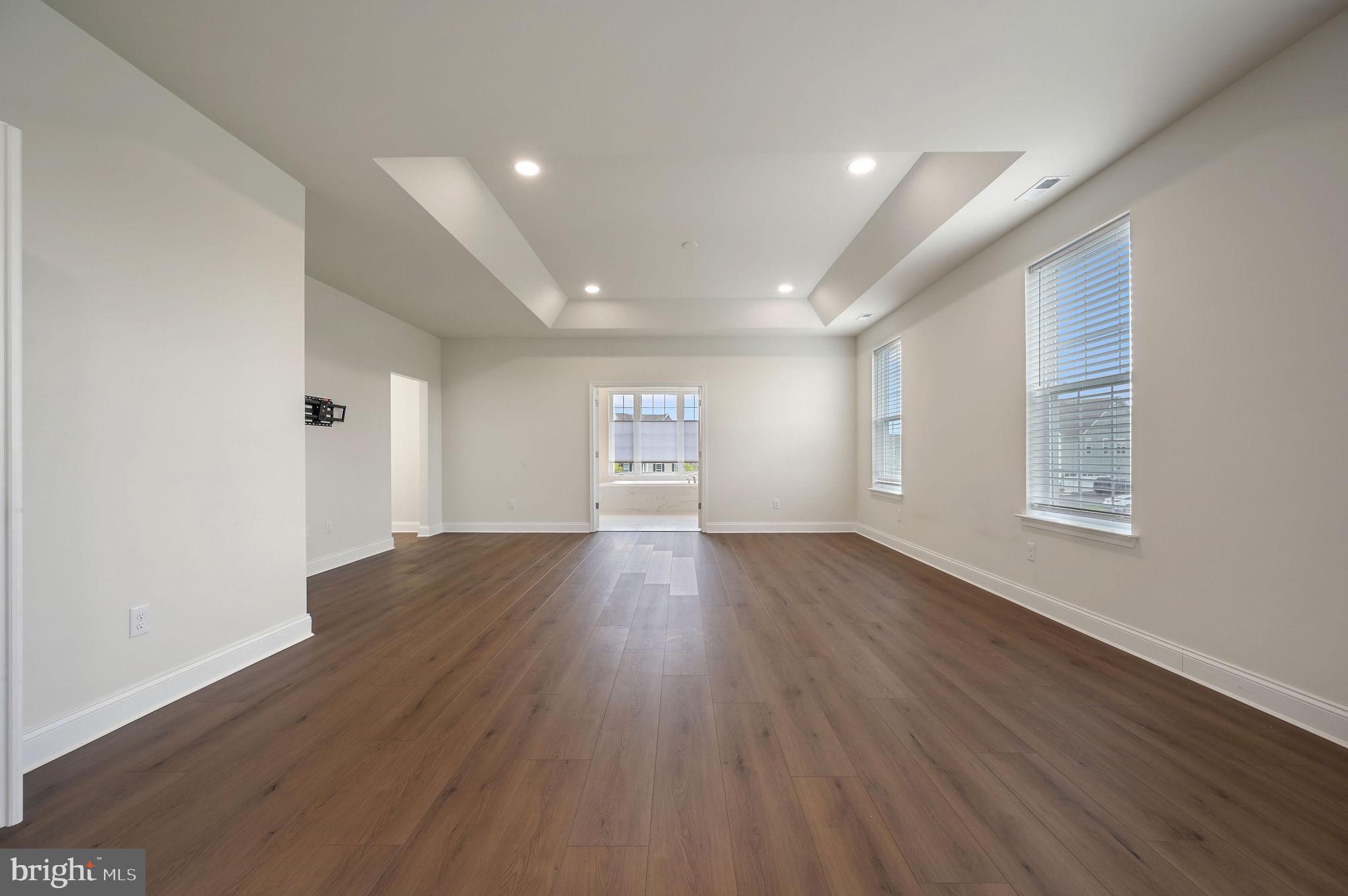 HIGHLANDS AT BACK CREEK - Residential