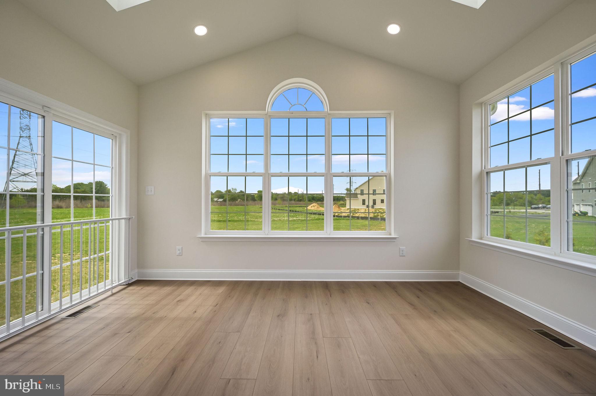 HIGHLANDS AT BACK CREEK - Residential