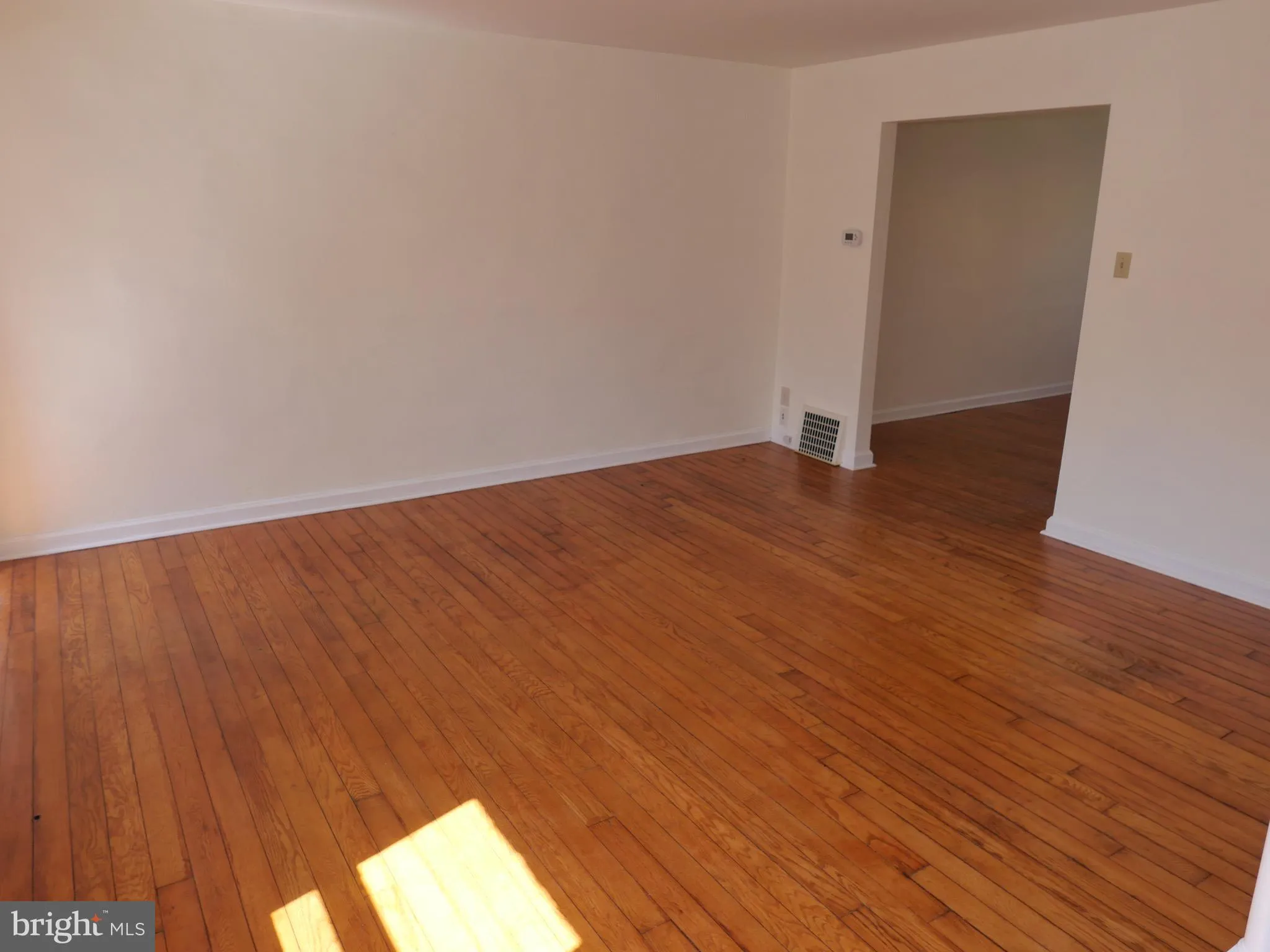 Upper Darby, Pennsylvania 19082, United States, 3 Bedrooms Bedrooms, ,1 BathroomBathrooms,Residential,Pending,111250