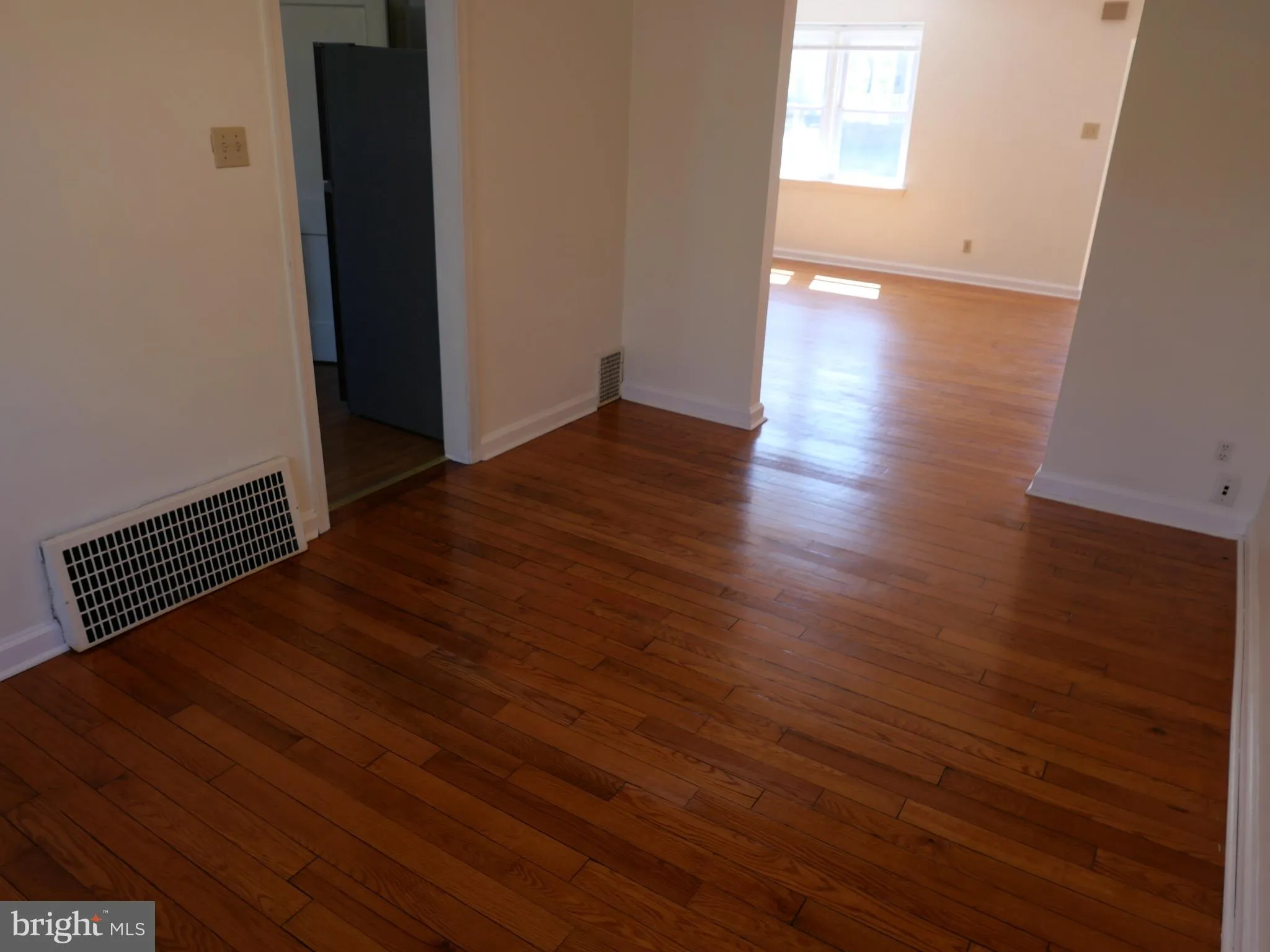 Upper Darby, Pennsylvania 19082, United States, 3 Bedrooms Bedrooms, ,1 BathroomBathrooms,Residential,Pending,111250