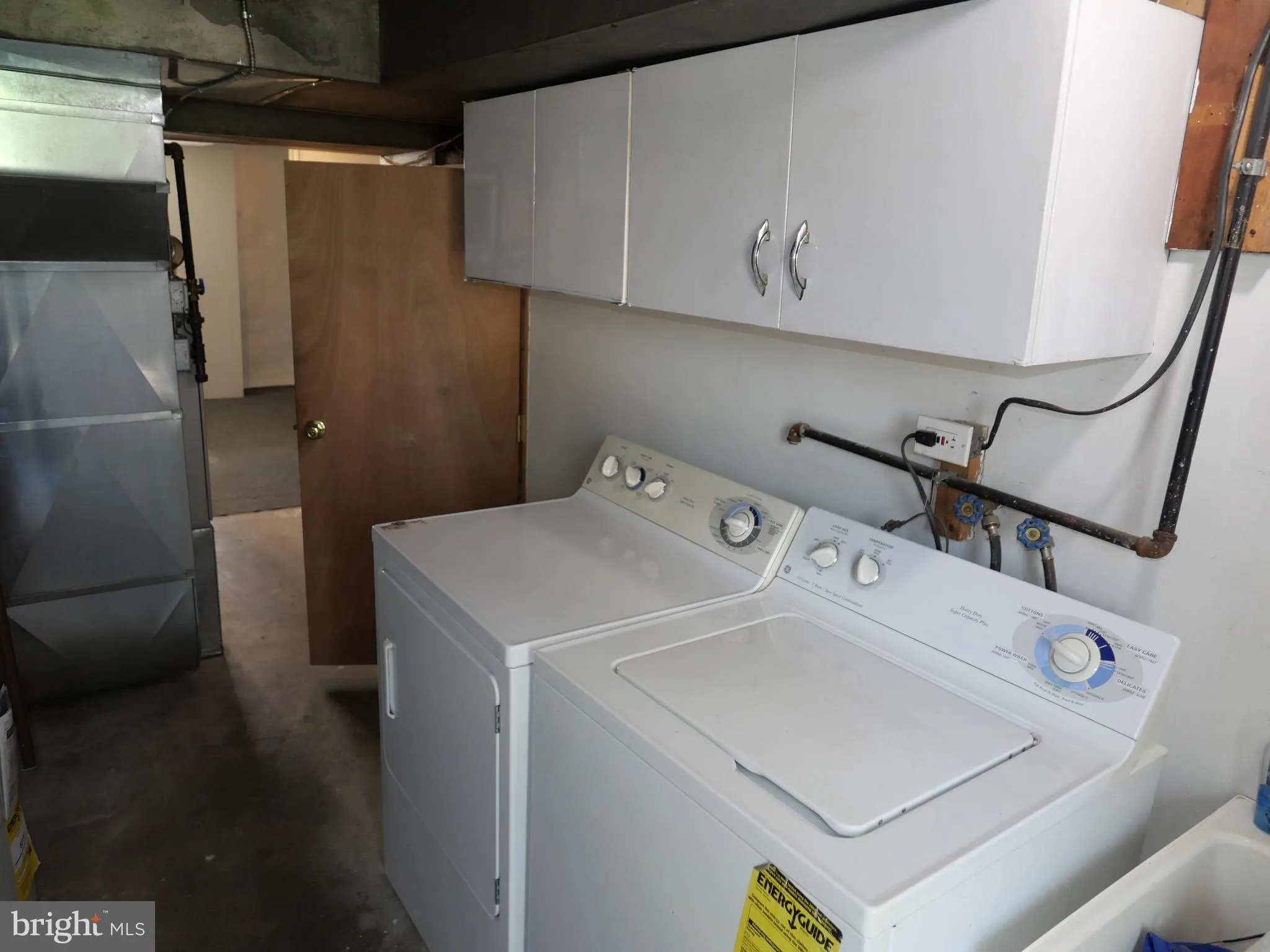 Upper Darby, Pennsylvania 19082, United States, 3 Bedrooms Bedrooms, ,1 BathroomBathrooms,Residential,Pending,111250