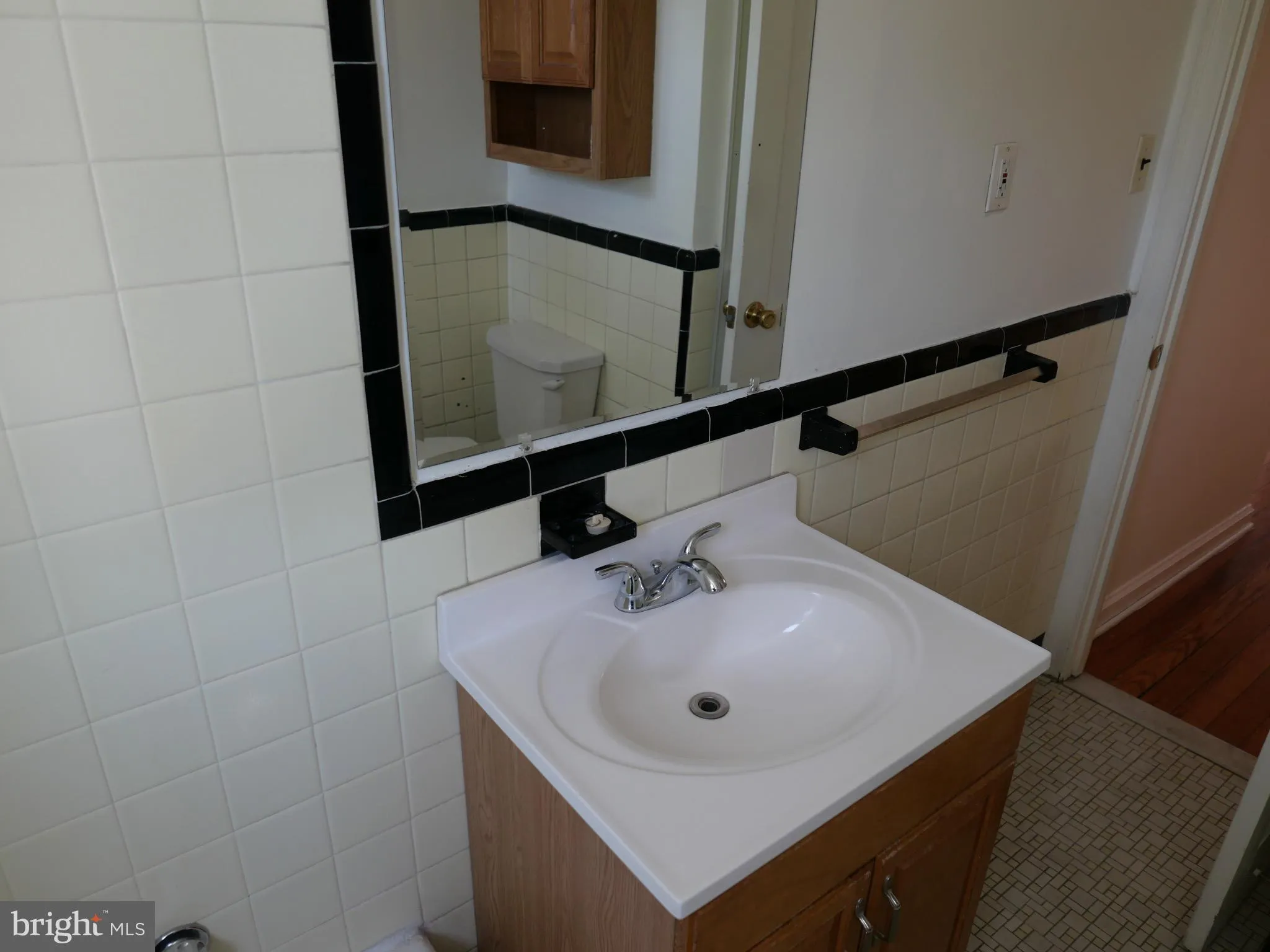 Upper Darby, Pennsylvania 19082, United States, 3 Bedrooms Bedrooms, ,1 BathroomBathrooms,Residential,Pending,111250