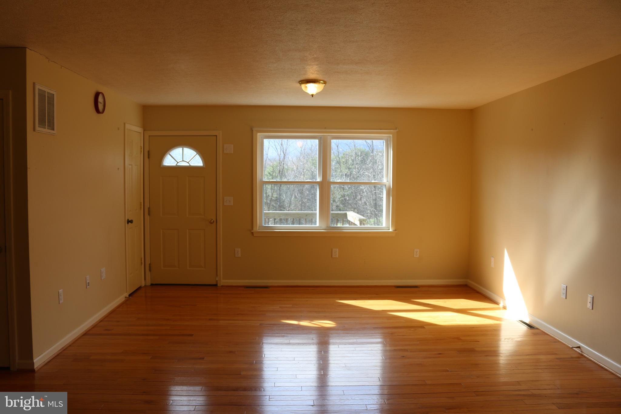 HIGH POINT - Residential