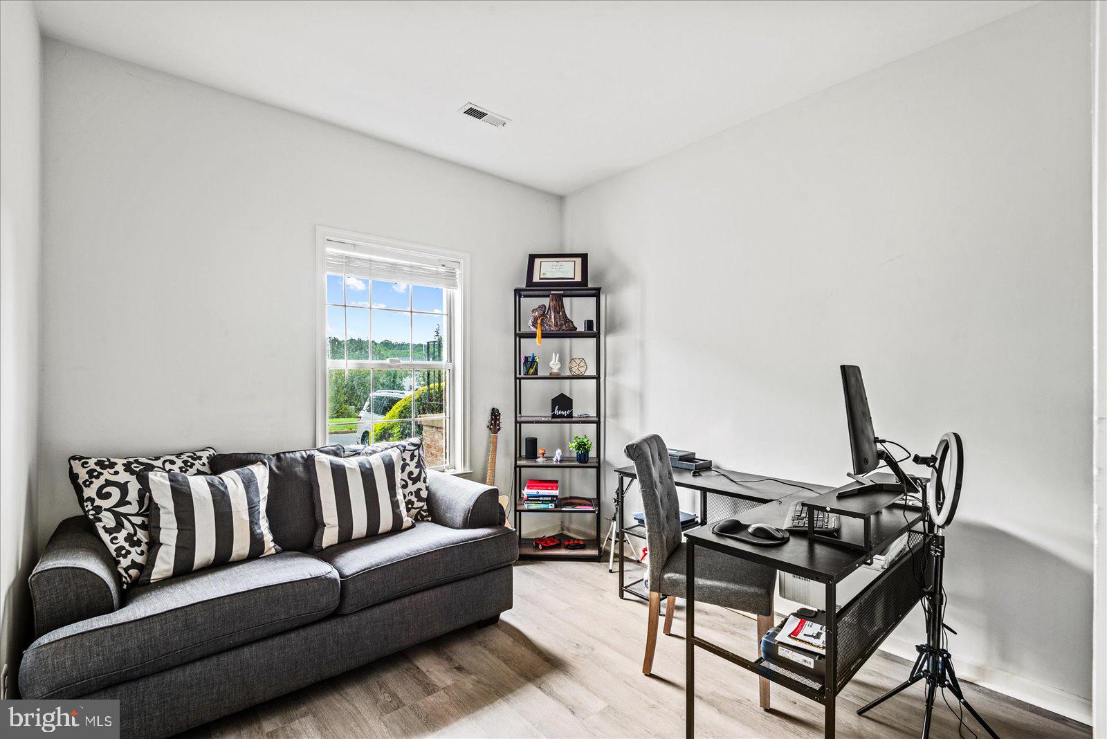 HEATHER HILLS - Residential Lease